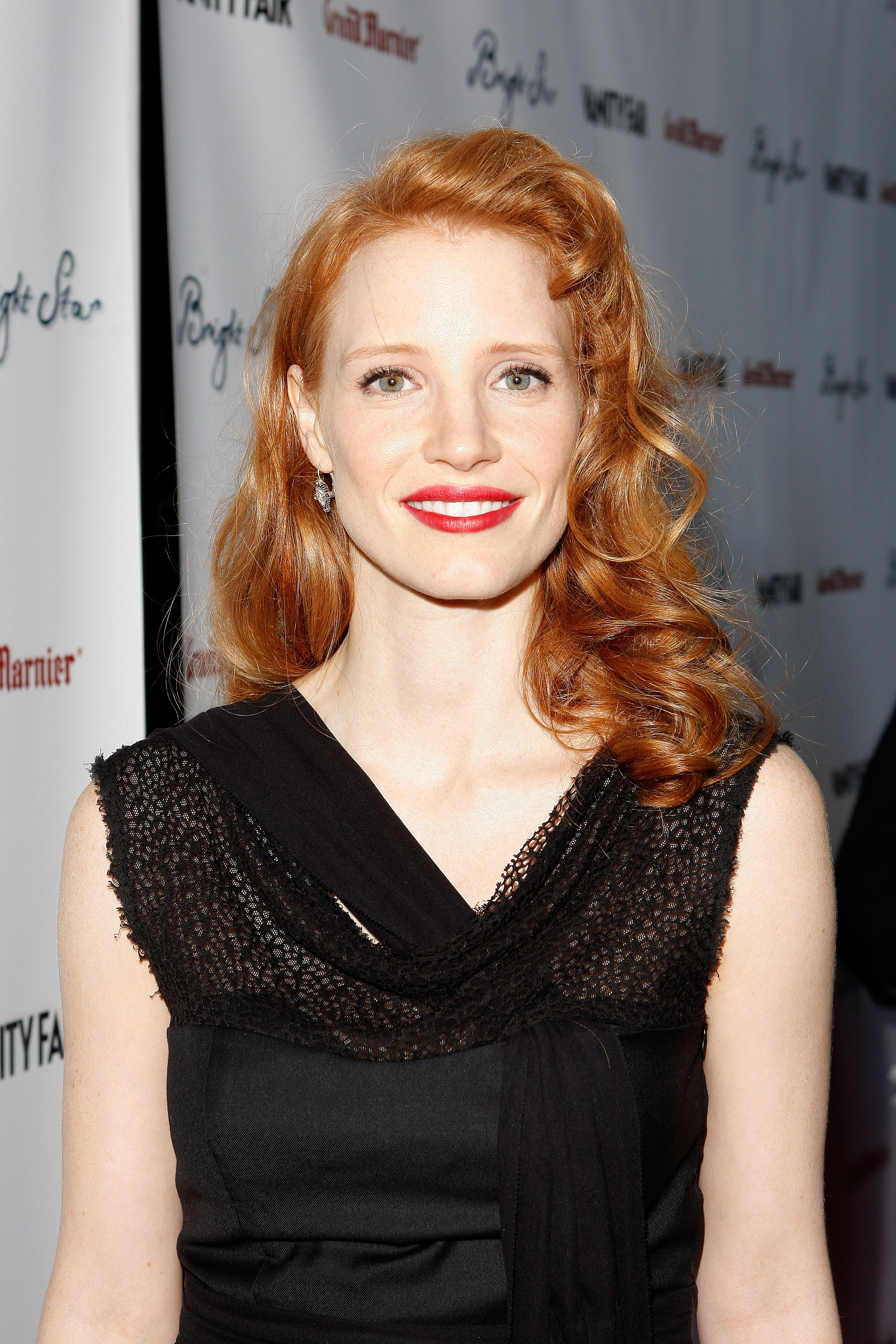 The actress attends the Premiere of "Bright Star" Presented by Vanity Fair & Apparition at Paris Theatre on September 14, 2009 in New York City. | Source: Getty Images