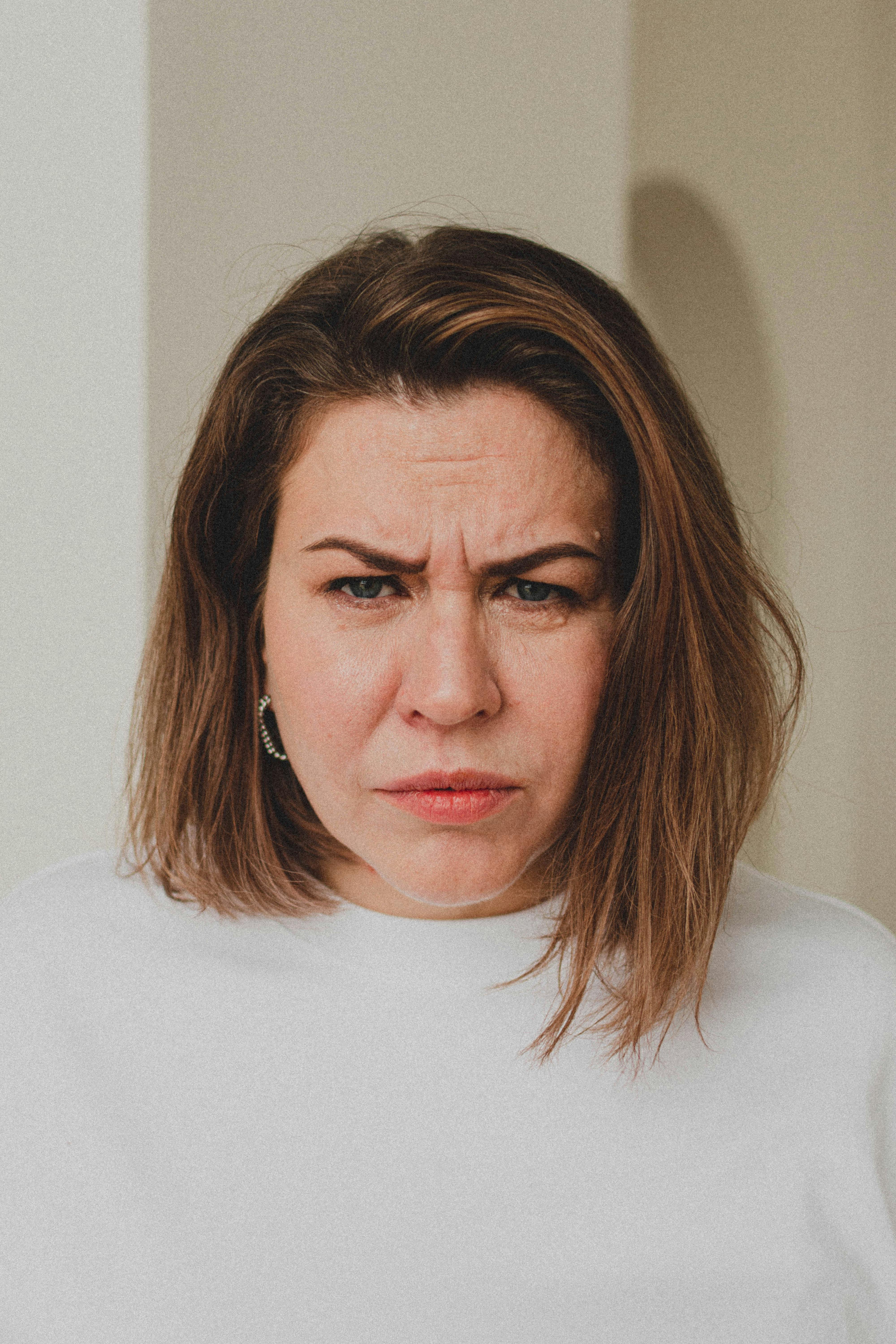 A confused woman | Source: Pexels