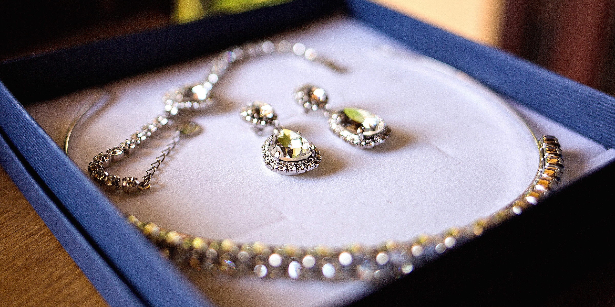 Women's jewelry | Source: Shutterstock