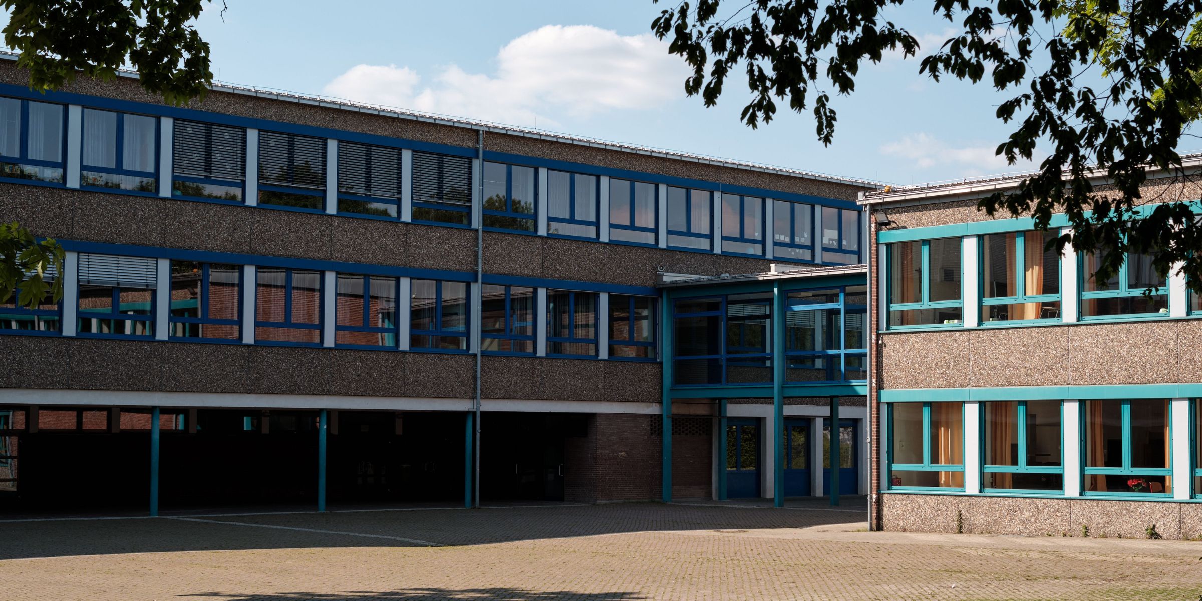 A modern educational building | Source: Pexels