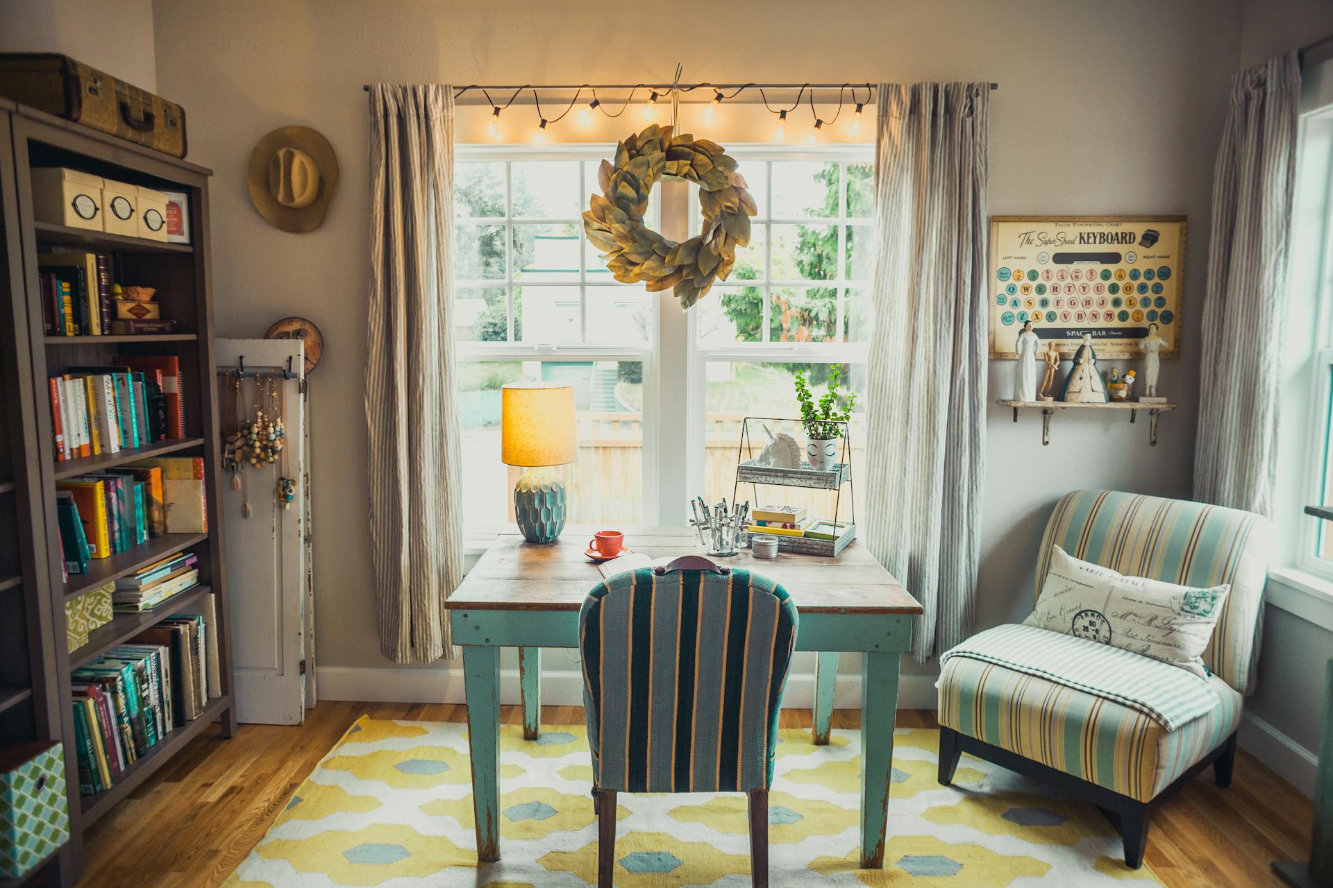 A cozy home office | Source: Pexels