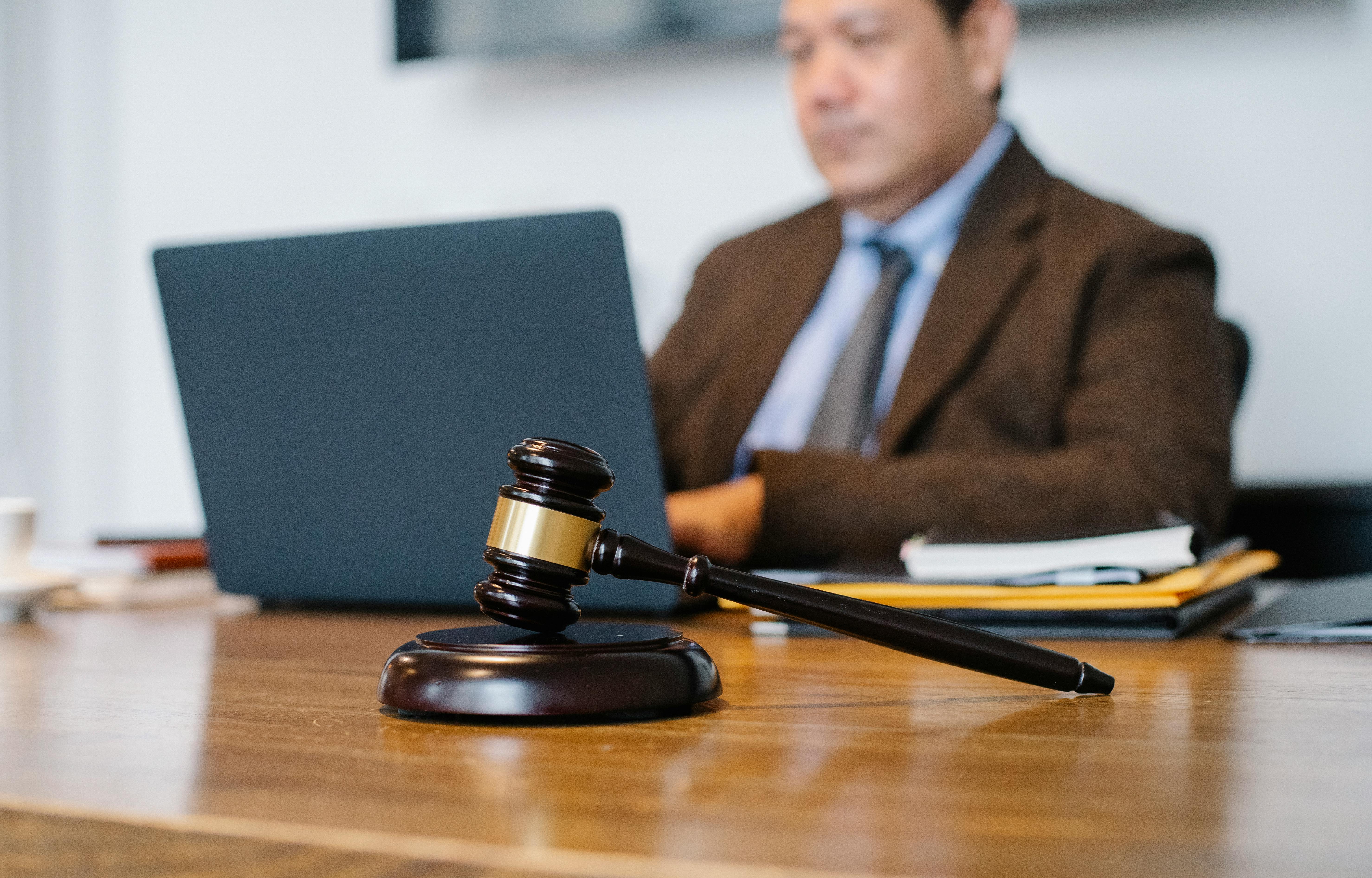 A judge sitting at a table | Source: Pexels