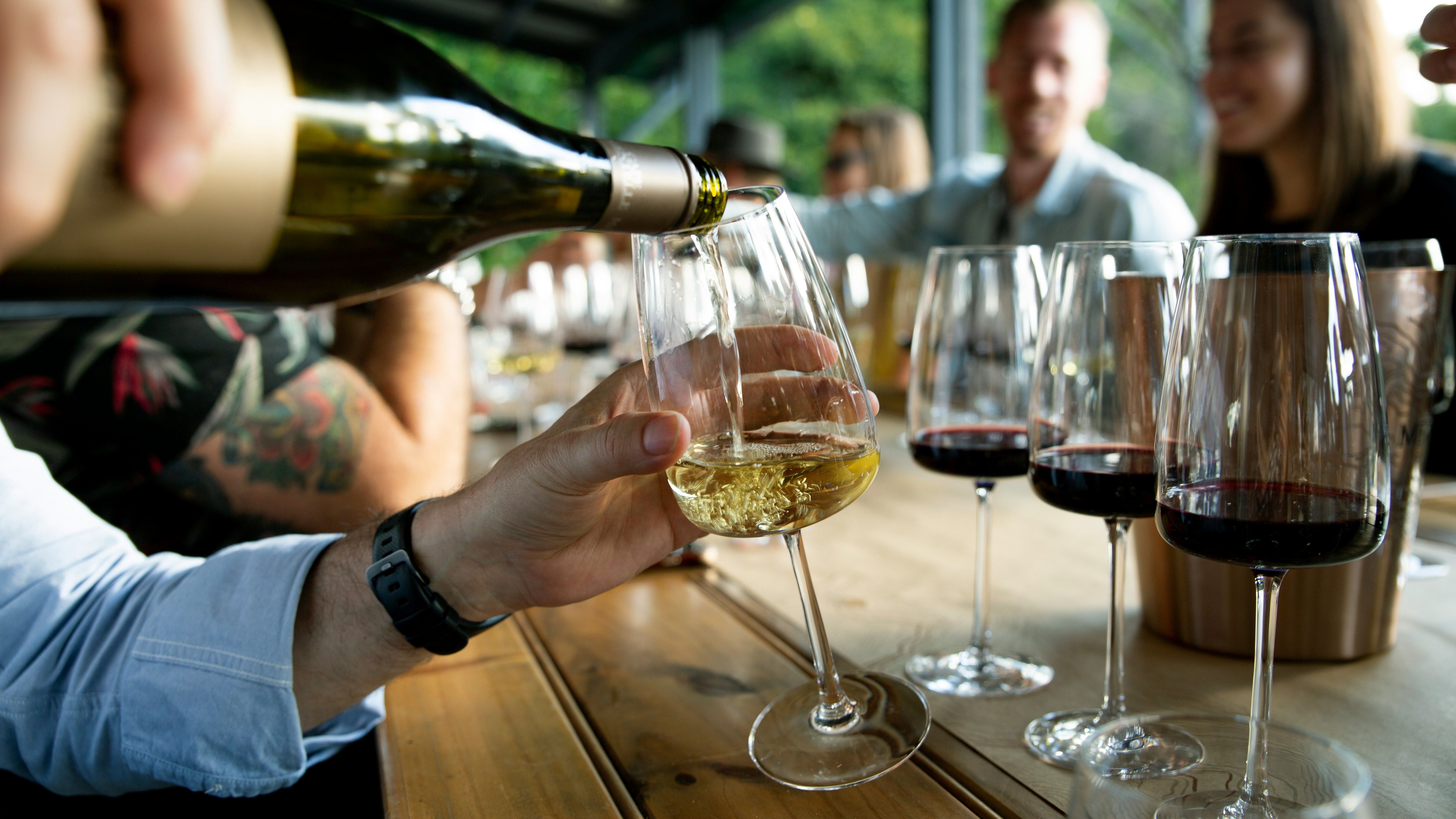 5 Must-Know Wine And Craft Beer Tasting Secrets
