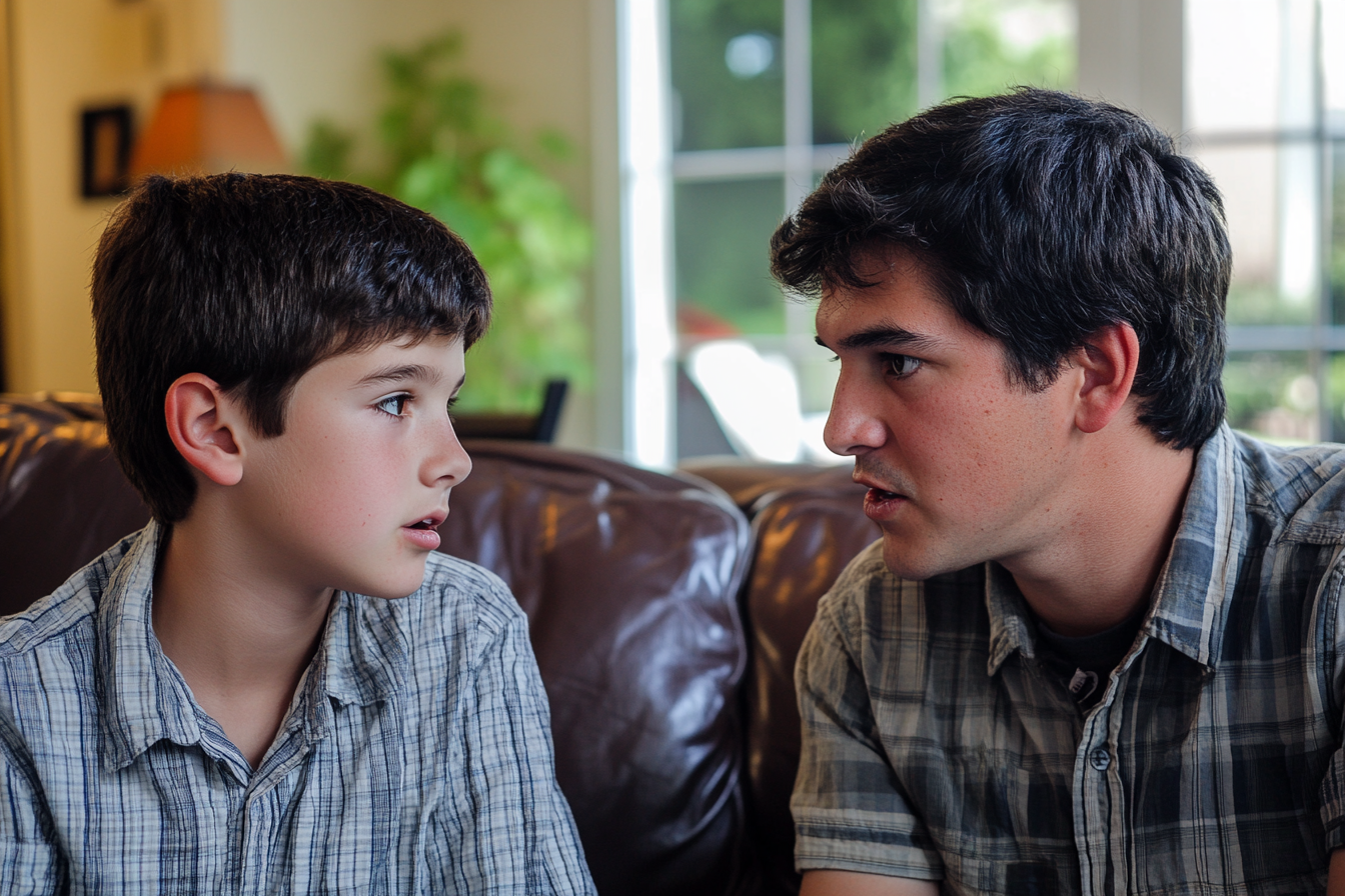 A father and son speaking | Source: no source