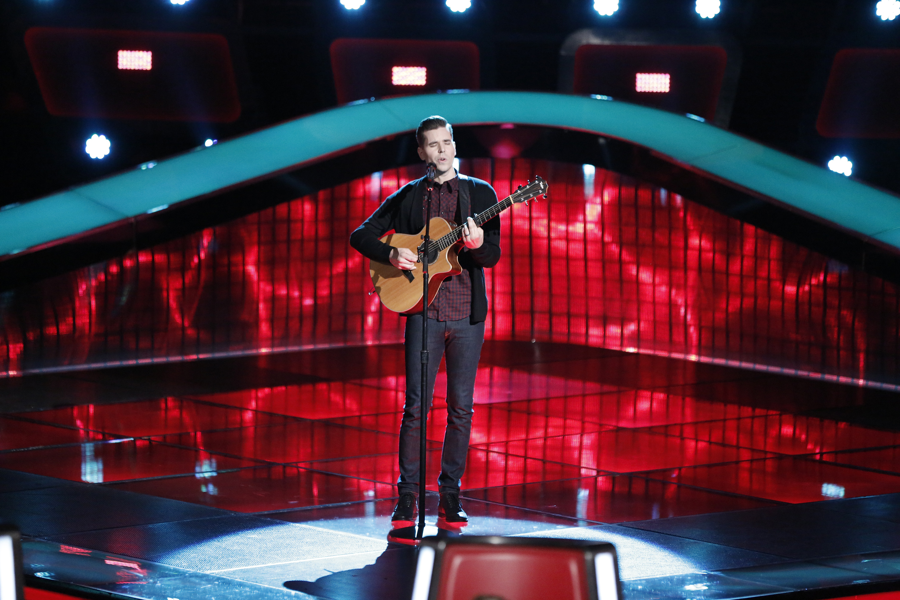 Dave Crosby performs on "The Voice" blind auditions on June 26, 2017 | Source: Getty Images