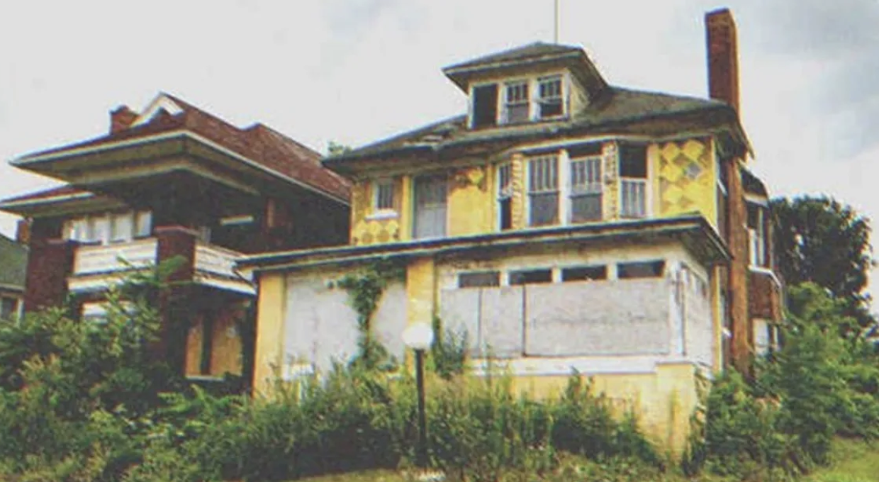 Abandoned house | Source: Shutterstock