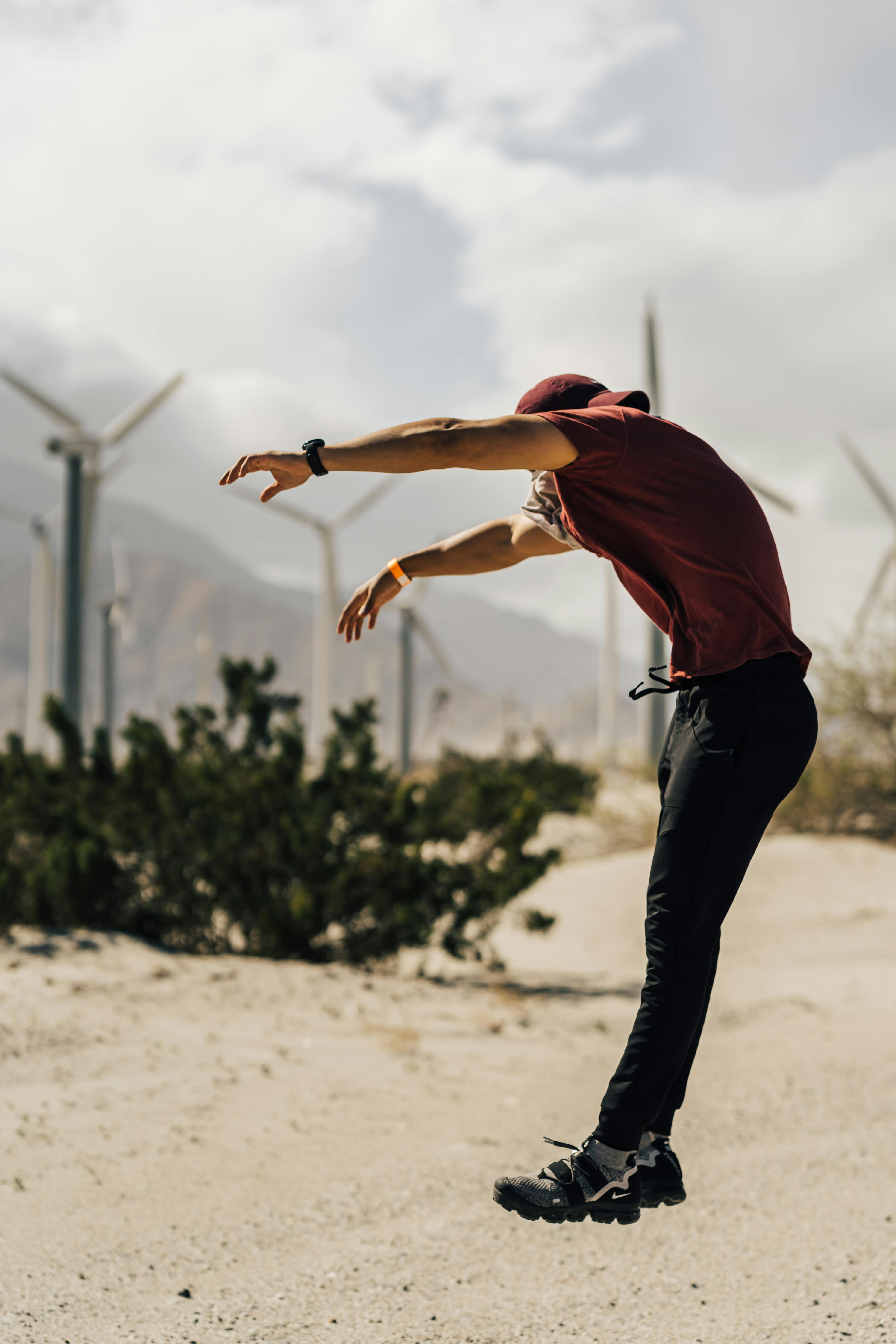 Man jumping | Source: Pexels