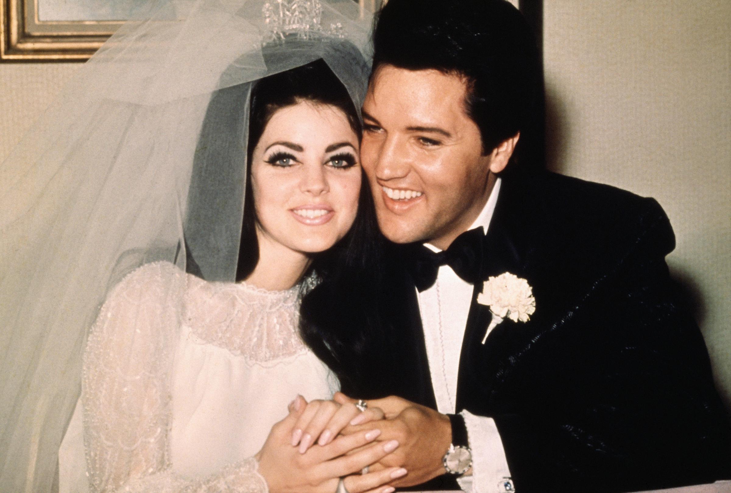 Elvis and Priscilla Presley smiling cheek to cheek following their wedding on May 1, 1967, in Las Vegas, Nevada | Source: Getty Images