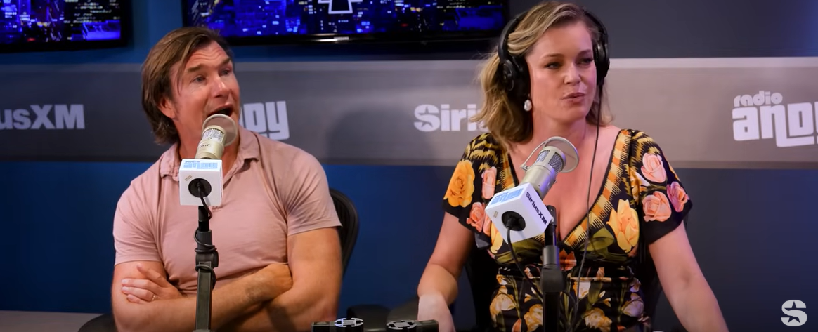 Jerry O'Connell and Rebecca Romijn as seen in a video post dated July 21, 2025| Source: YouTube/SiriusXM