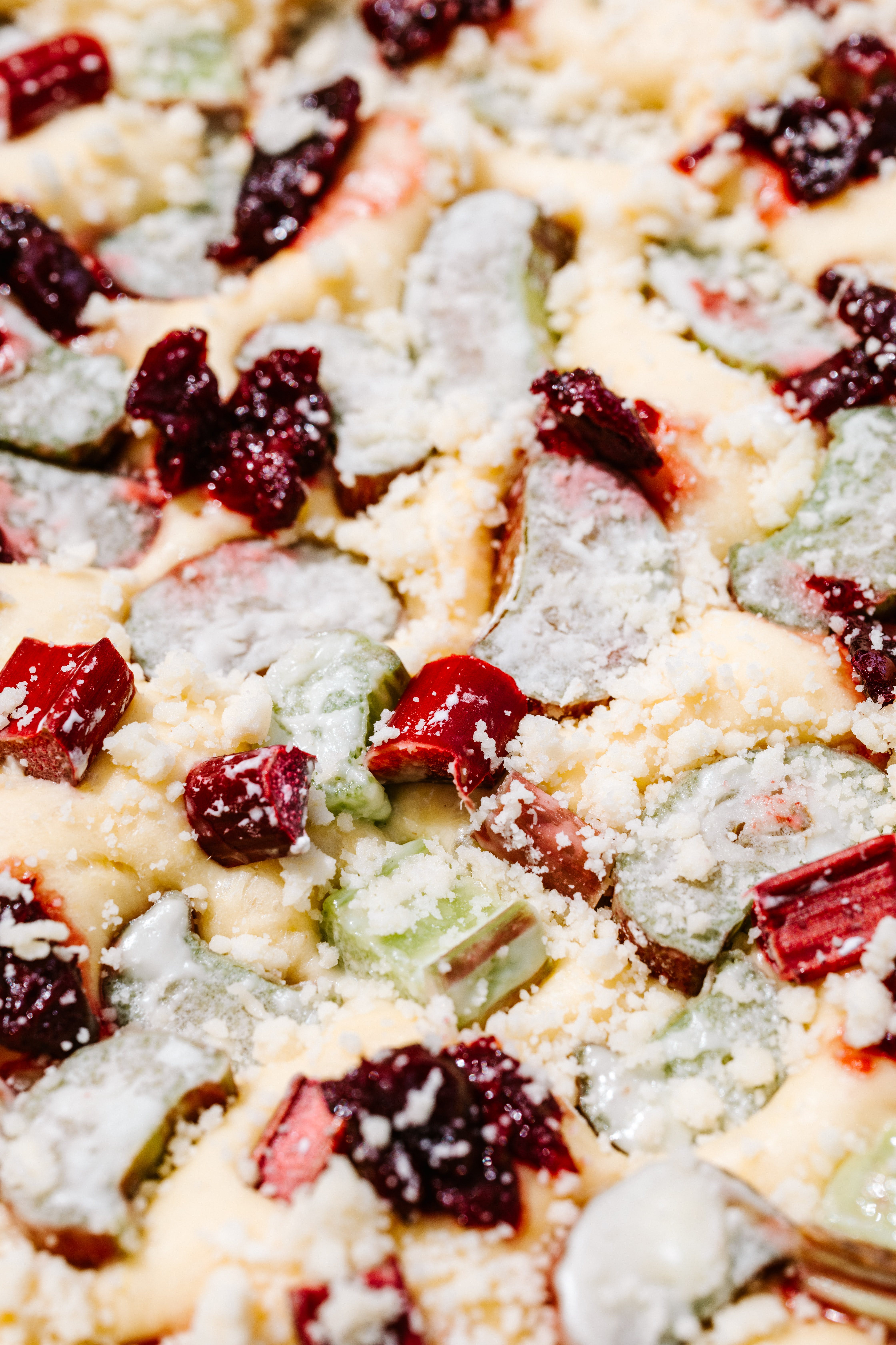 A close up of rhubarb cake | Source: Pexels