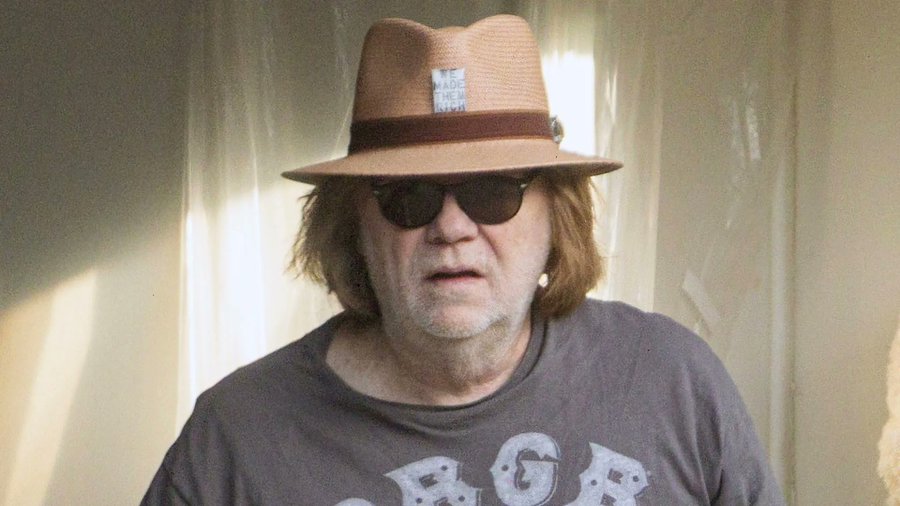 The actor is seen on May 20, 2026 in Sherman Oaks, California. | Source: X/EITMonline