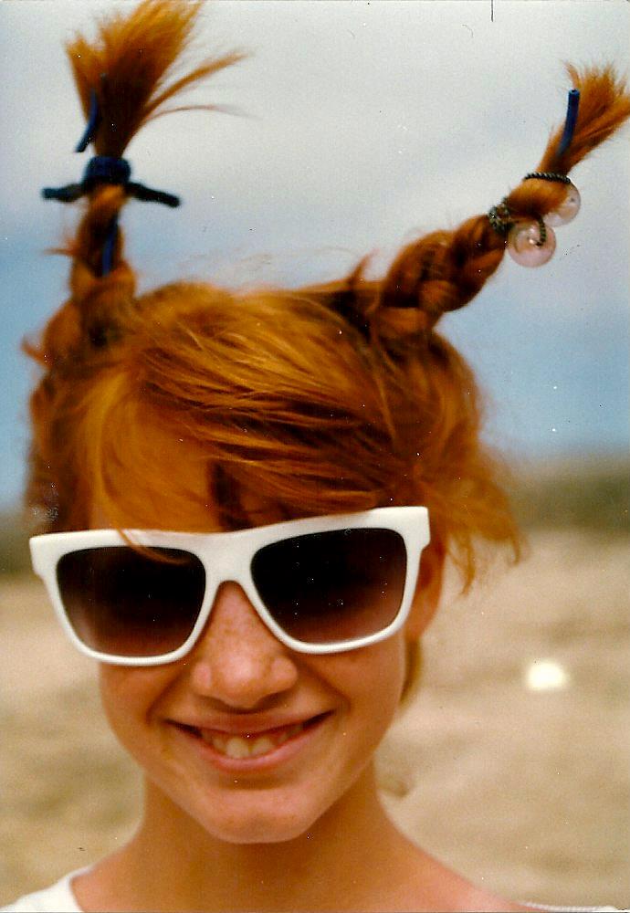 The actress as a young girl. | Source: Facebook