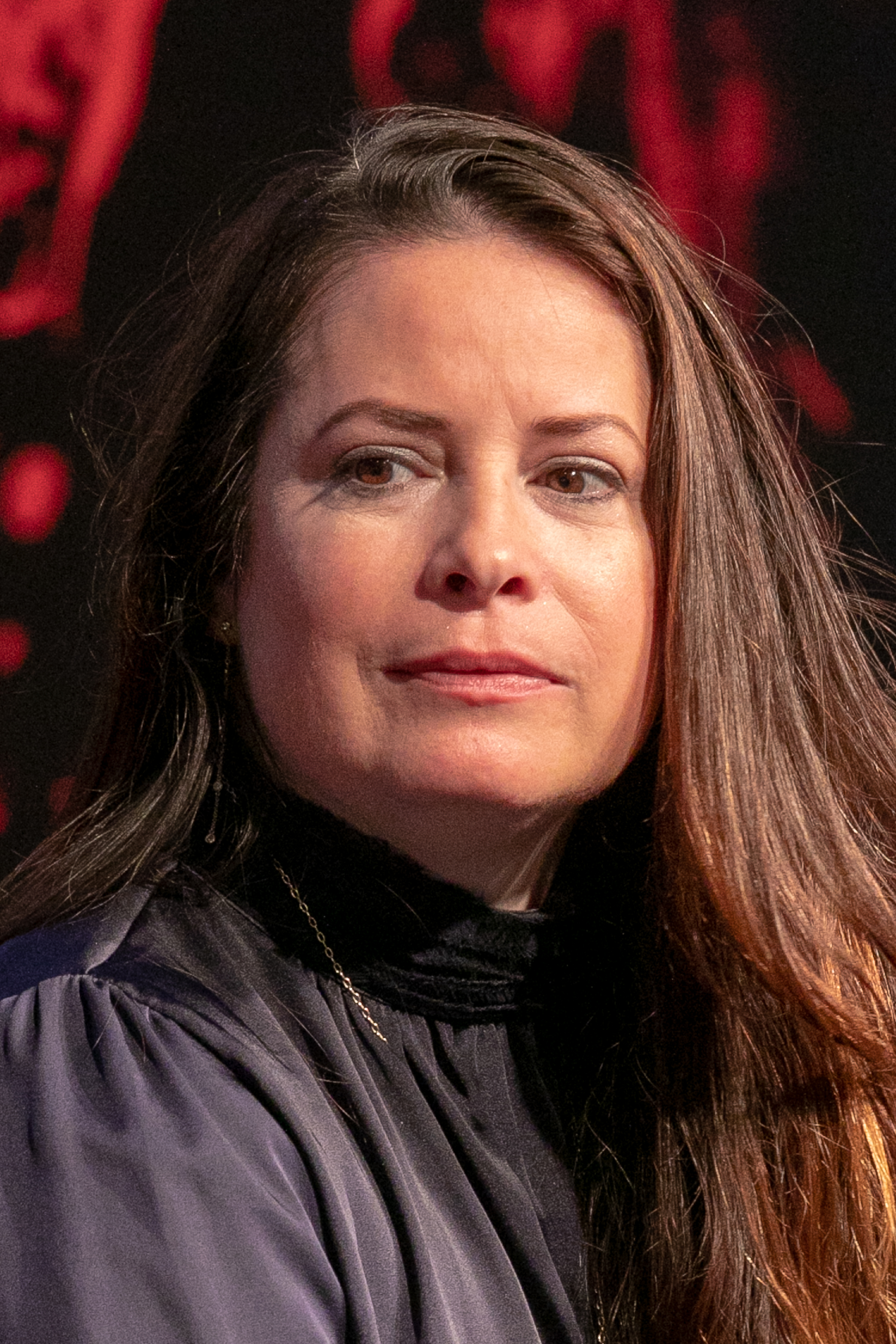 Holly Marie Combs at the "Charmed" conference during Manga & Sci-Fi show on October 20, 2018, in Paris, France. | Source: Getty Images