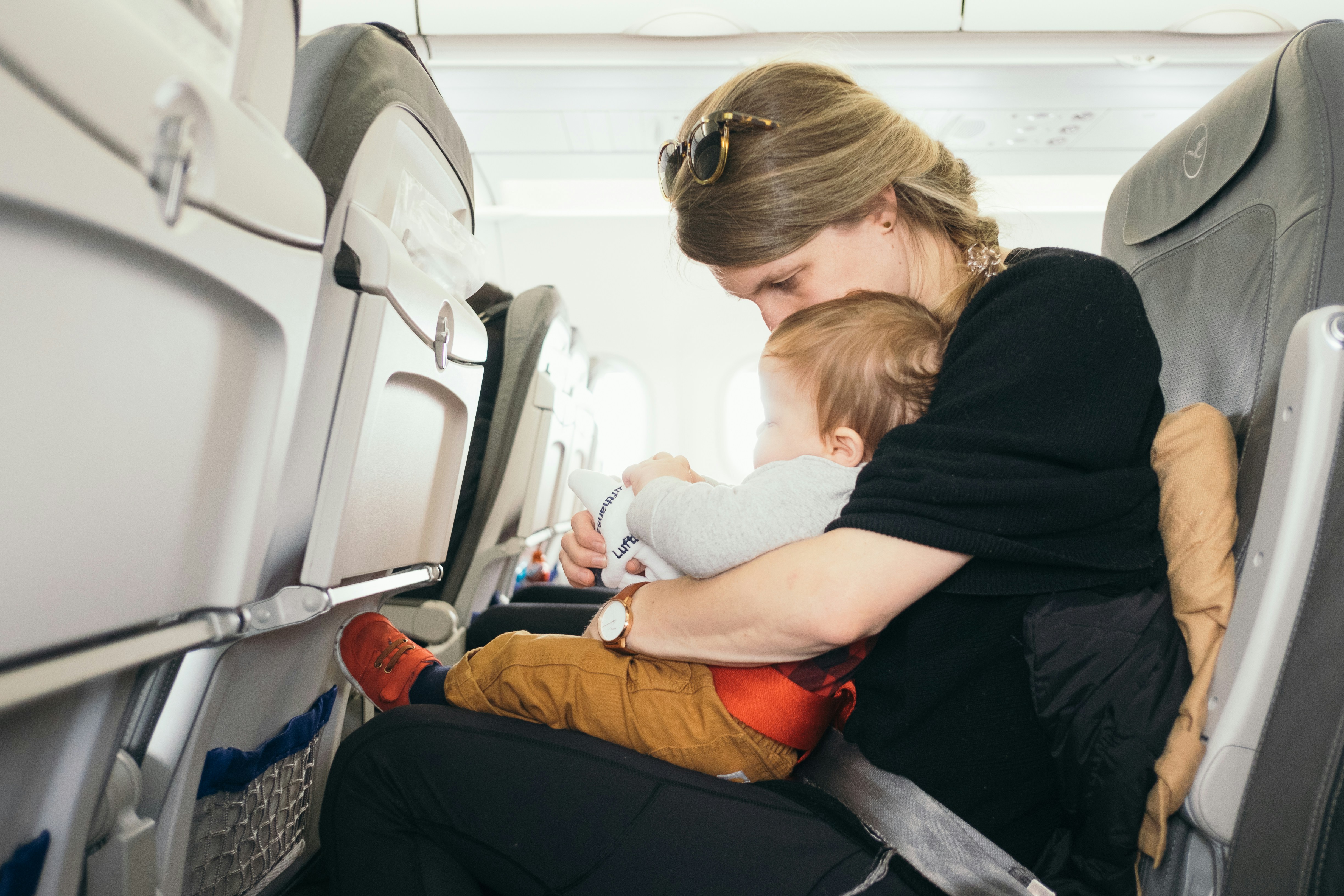 8 Key Steps for Stress-Free Travel with Kids