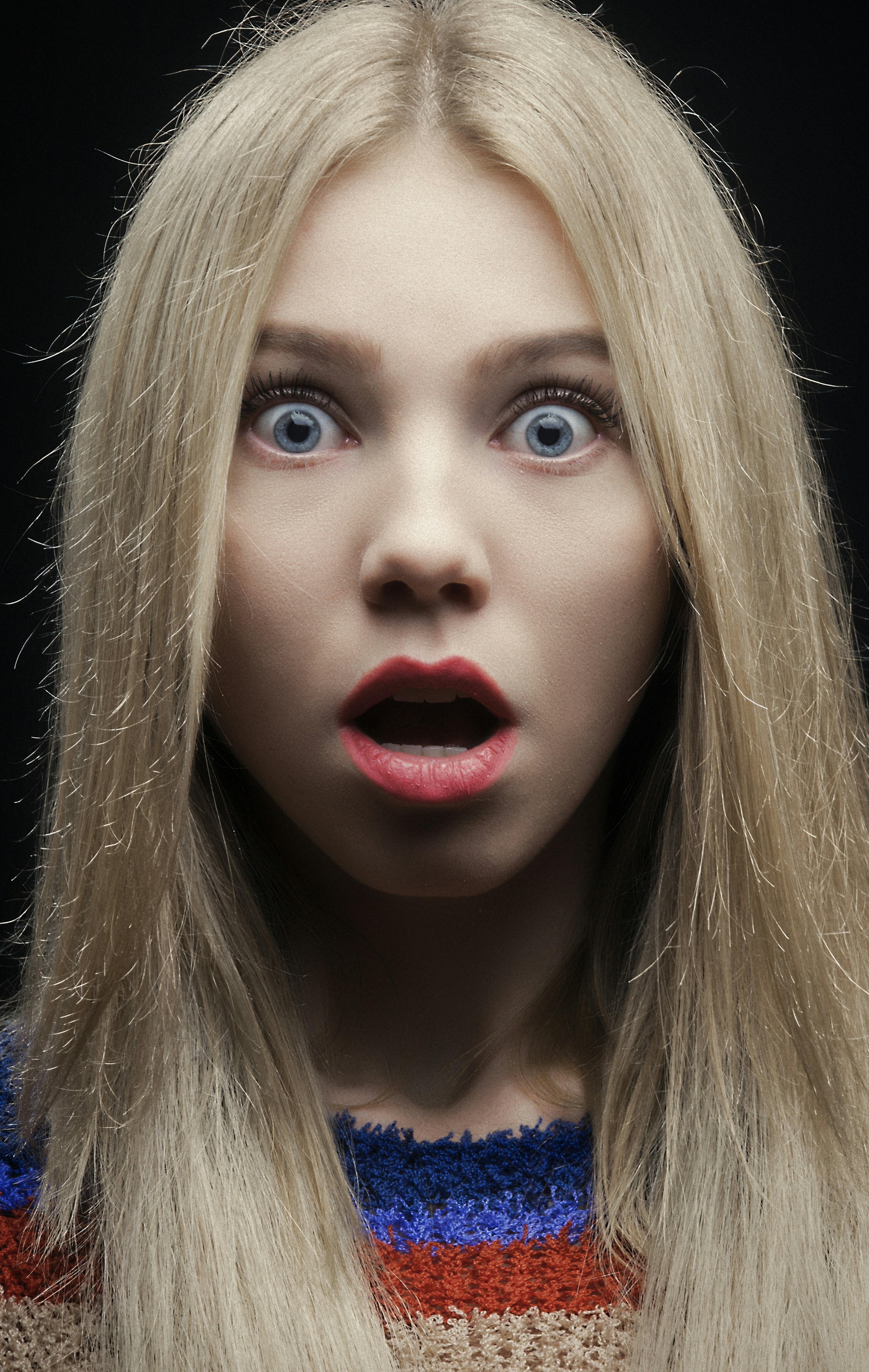 A shocked girl | Source: Unsplash