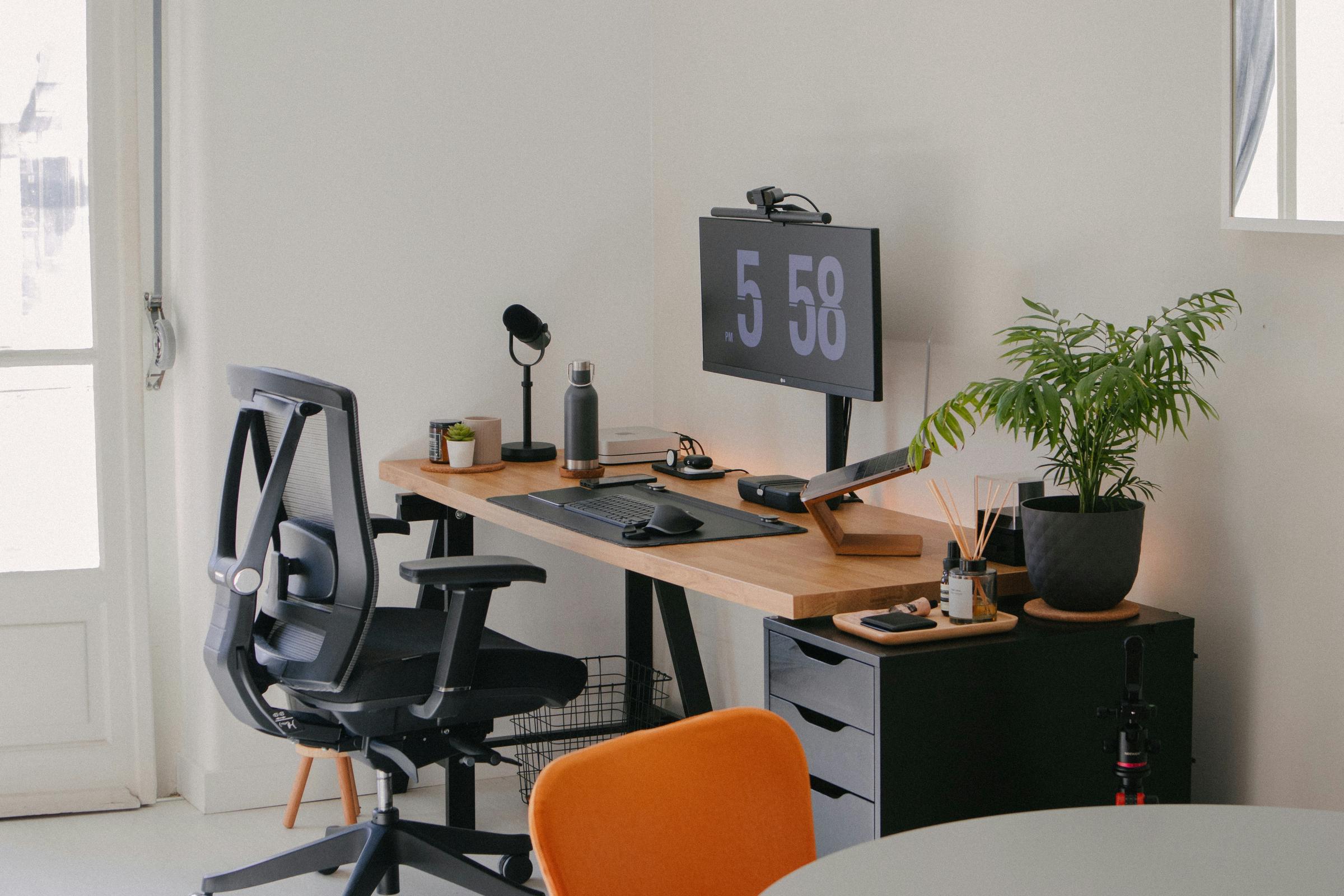 The Best Home Automation Solutions for Streamlining Remote Work Efficiency