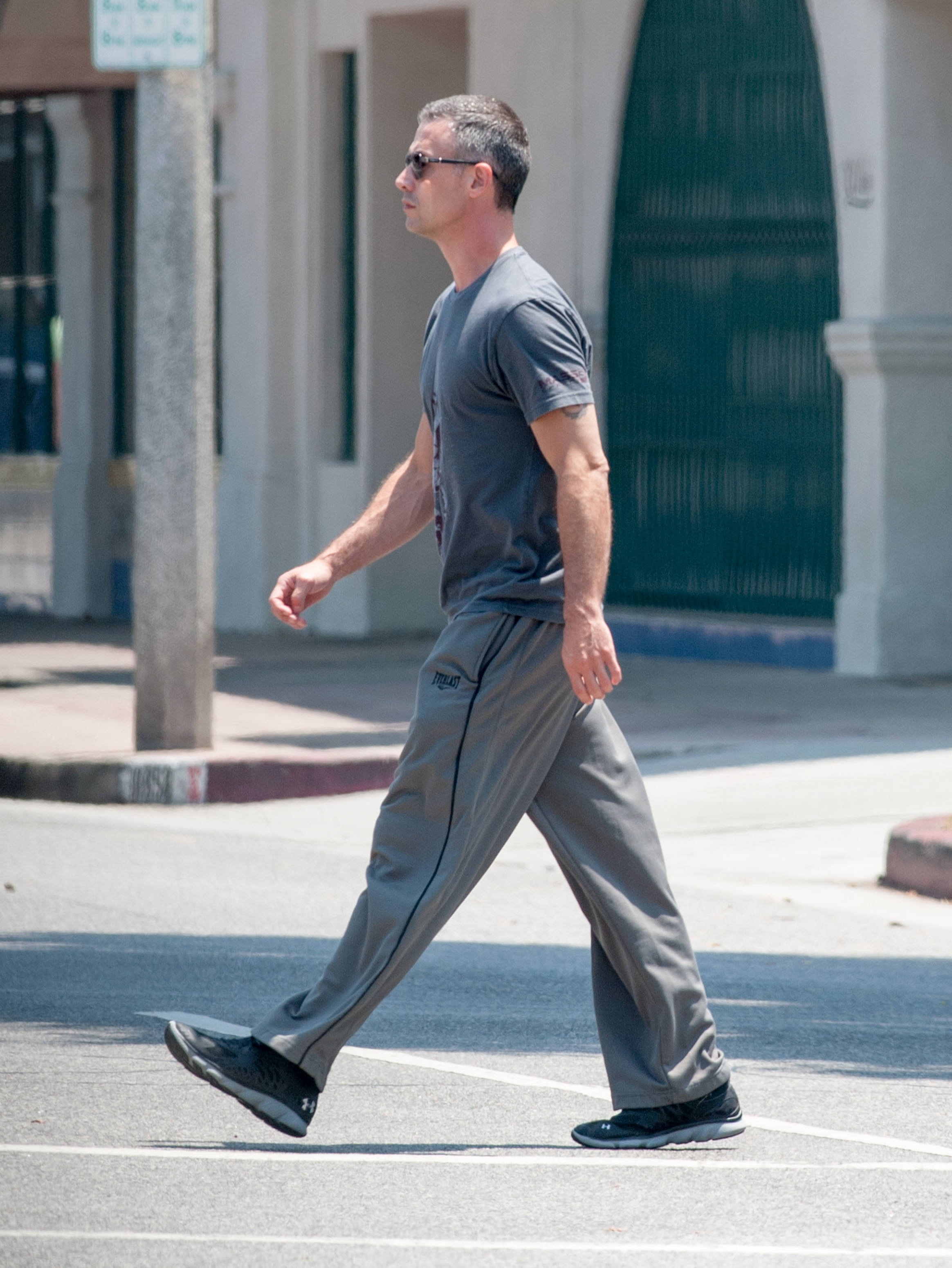 The actor is seen walking in Los Angeles, California on June 27, 2016. | Source: Getty Images