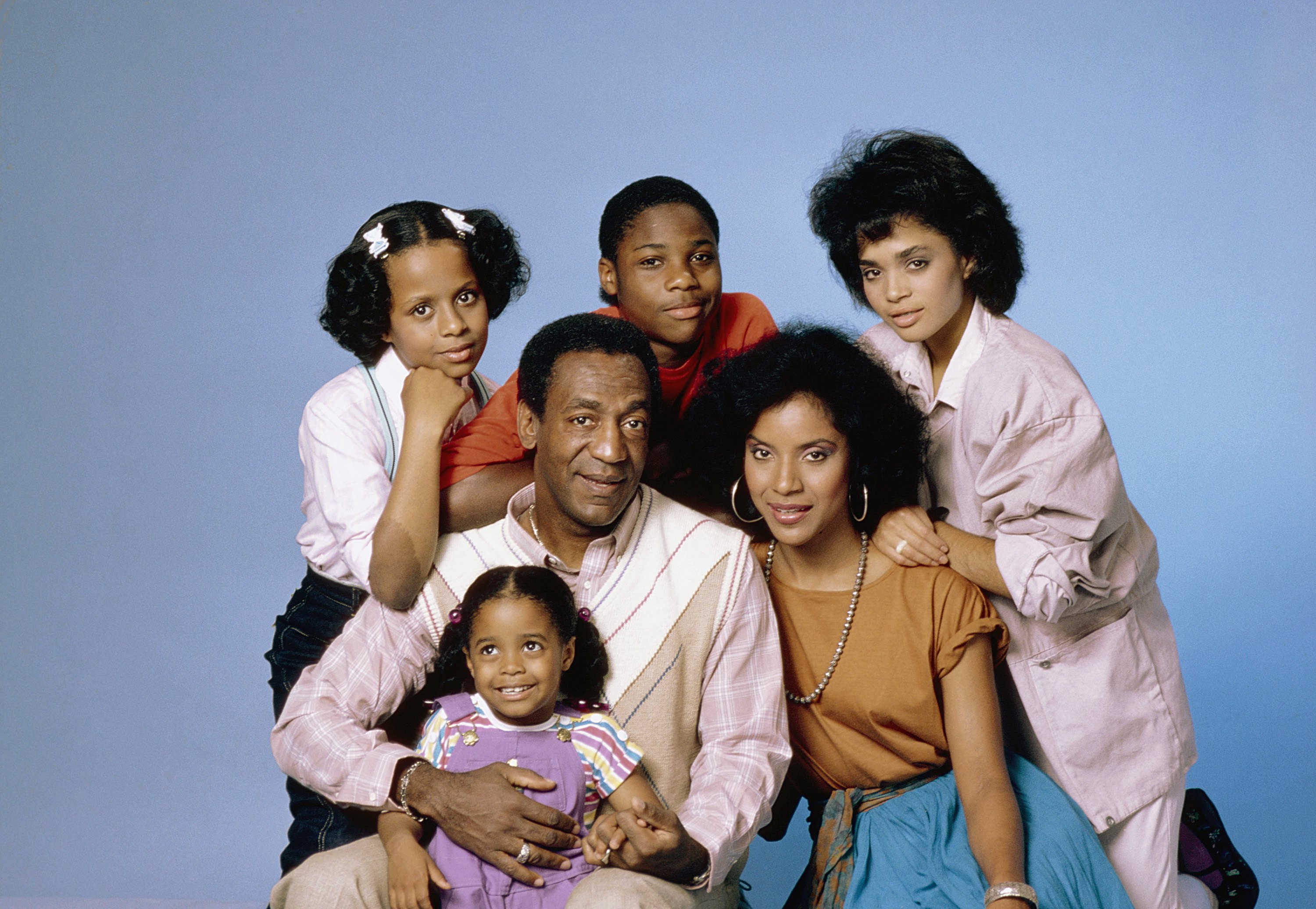 The Huxtable family on "The Cosby Show," dated March 3, 2012. | Source: Getty Images