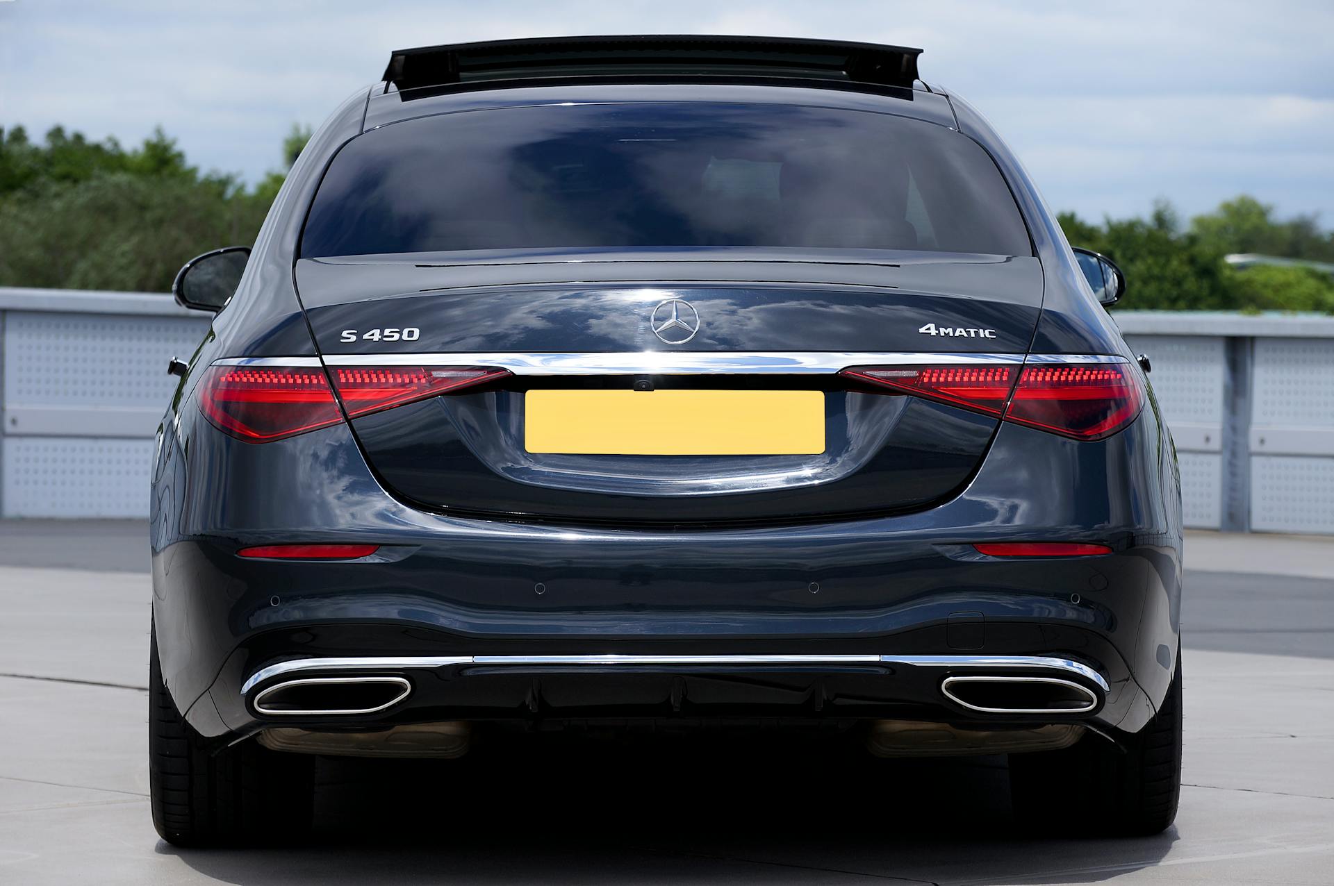 A car | Source: Pexels