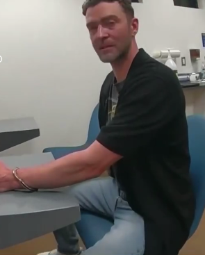 Justin Timberlake's DWI arrest bodycam footage, posted on March 22, 2026 | Source: Facebook/CBS News