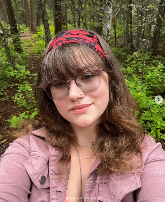 Rain Brown poses for an outdoor selfie on July 11, 2023 | Source: Instagram/heroofkirrkwell