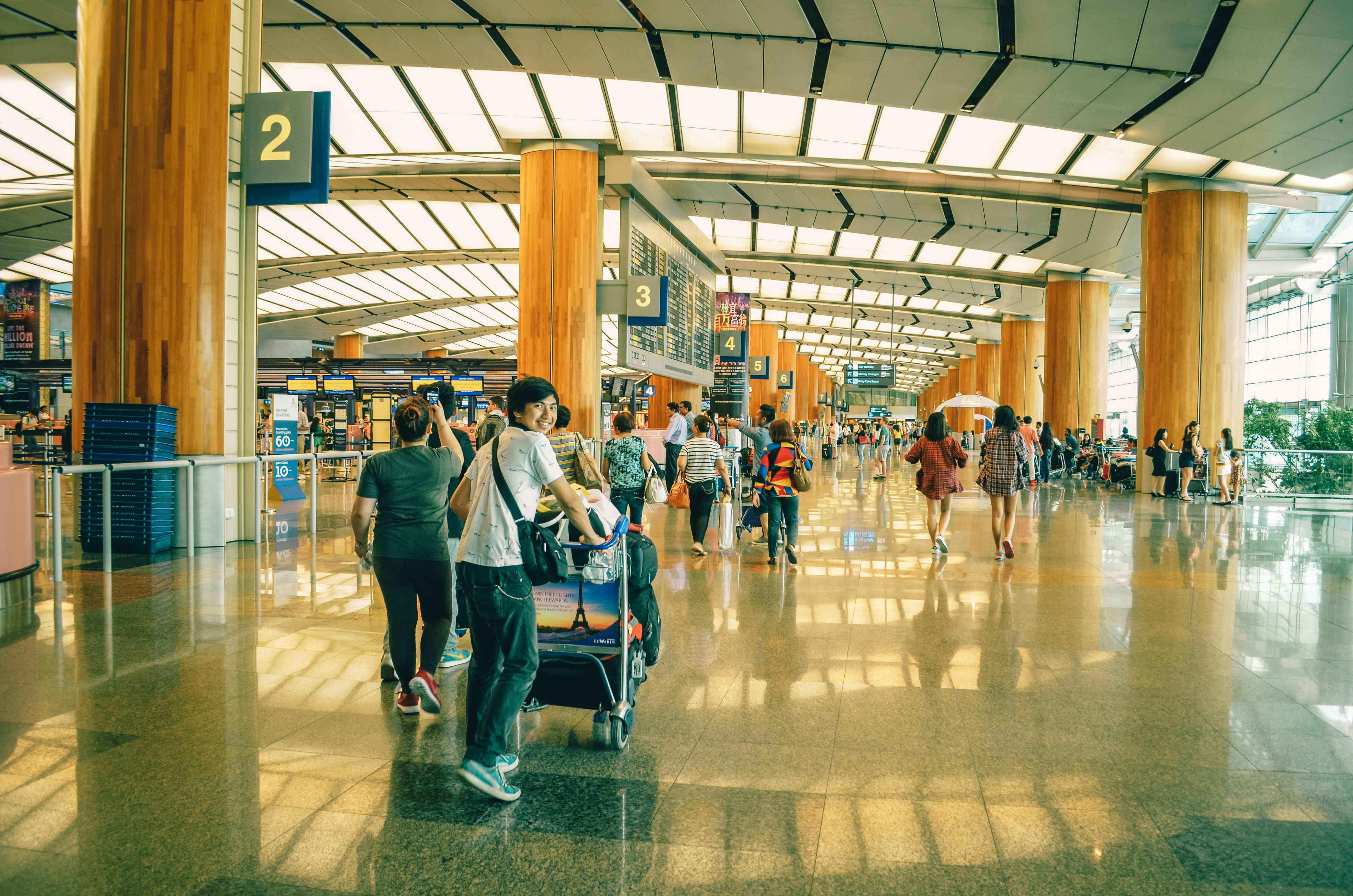 People in an airport | Source: Pexels