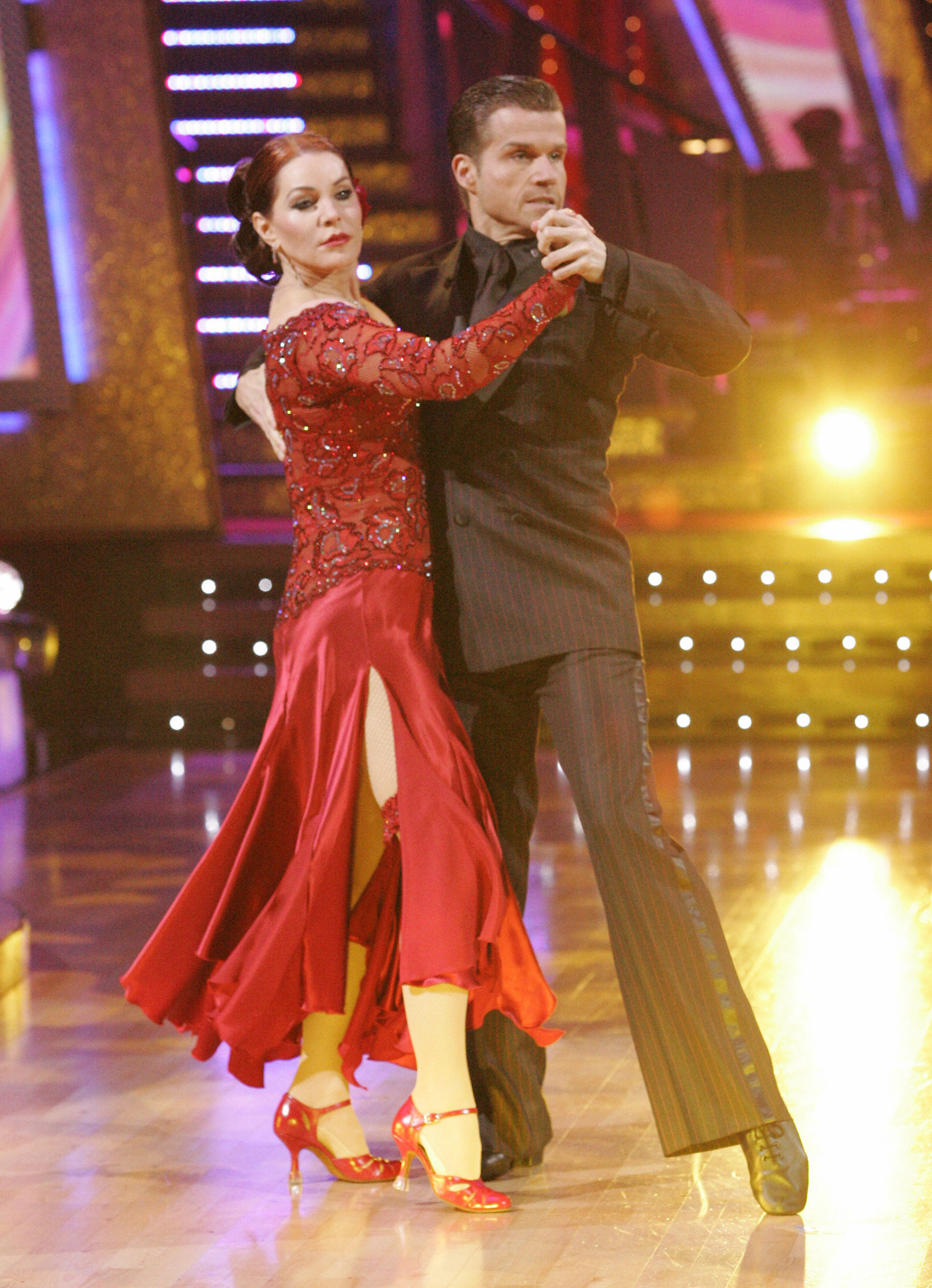 Priscilla Presley and Louis van Amstel during week 3 of season six of "Dancing with the Stars" on March 31, 2008 | Source: Getty Images