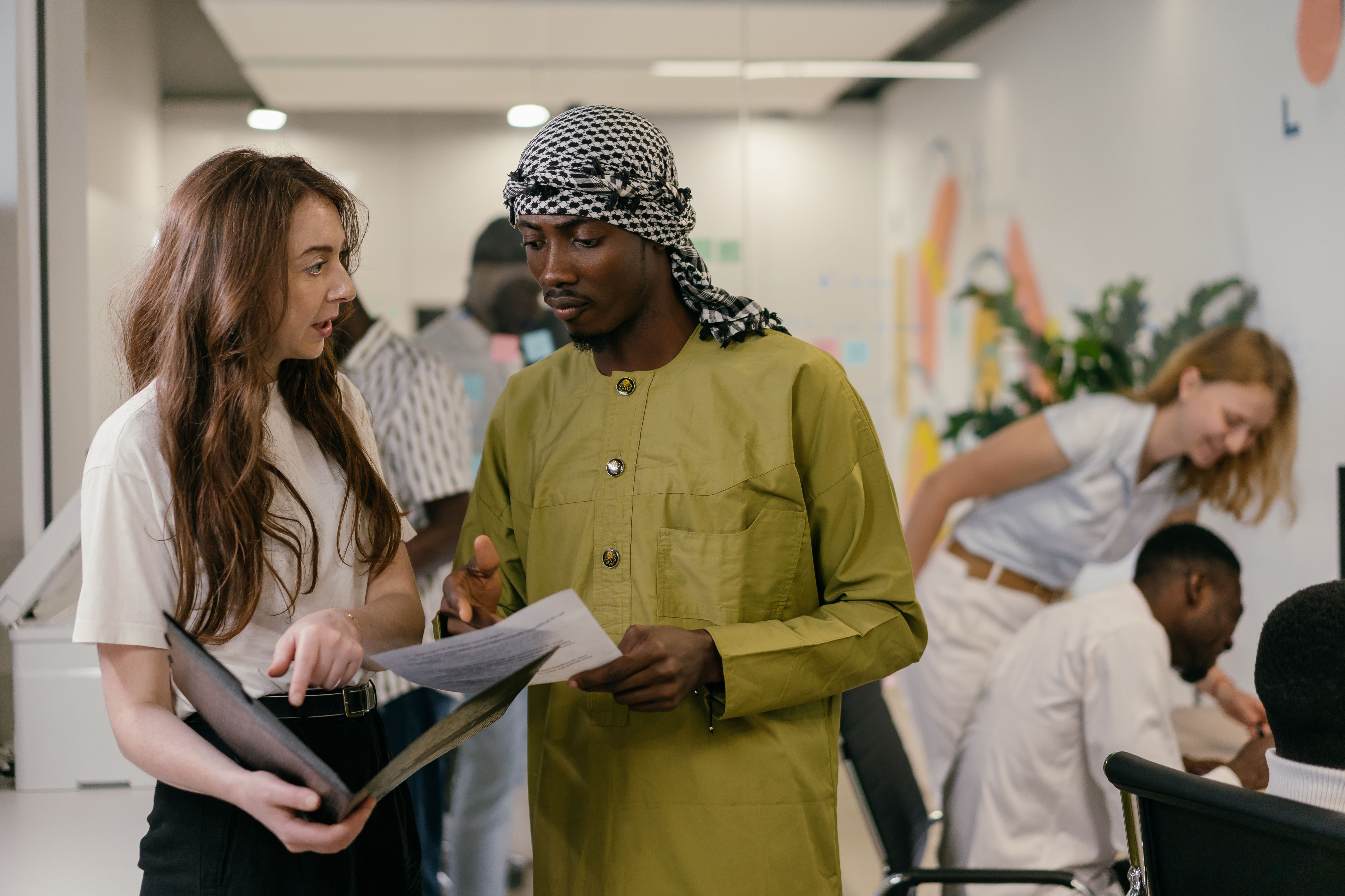 Top Ways to Build Strong Relationships in Multicultural Workspaces