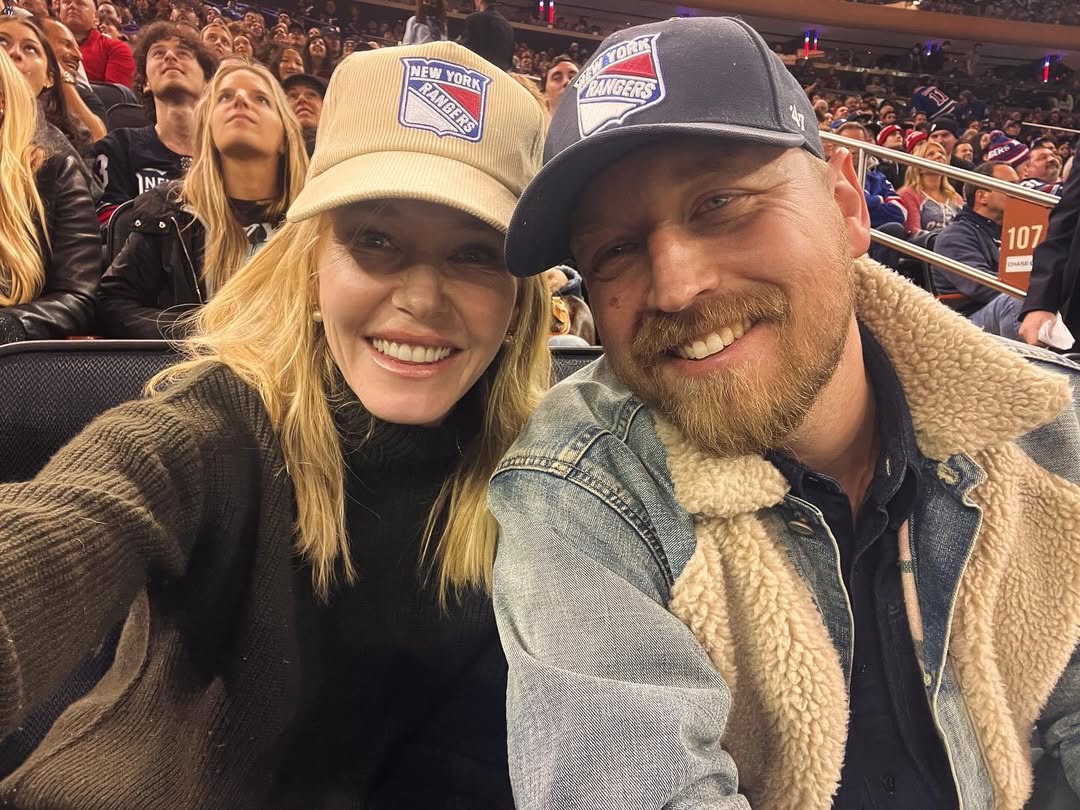 Kelli Giddish and Beau Richards from a post dated March 24, 2024. | Source: Instagram/kelligiddish