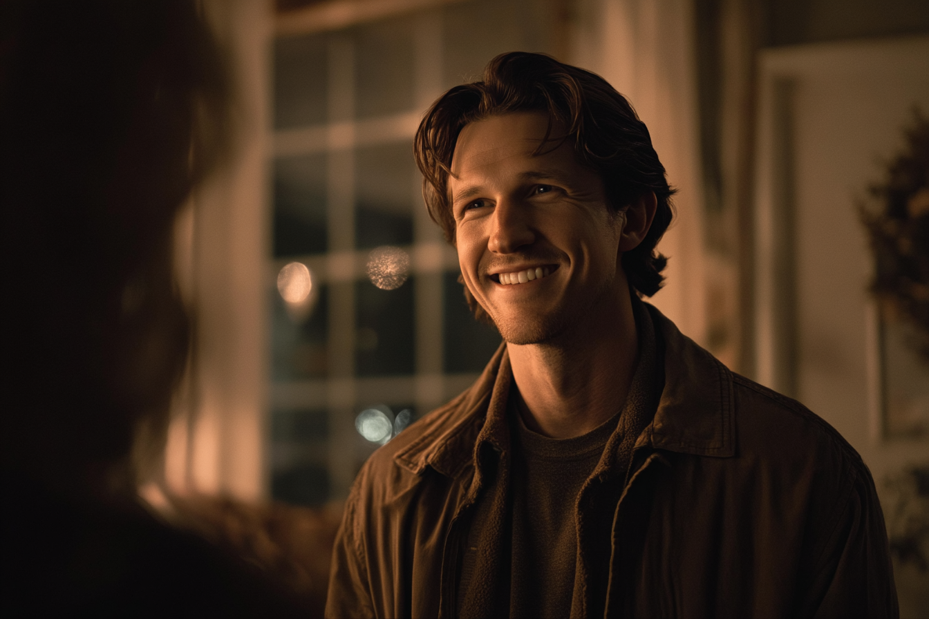 A man smiling | Source: no source