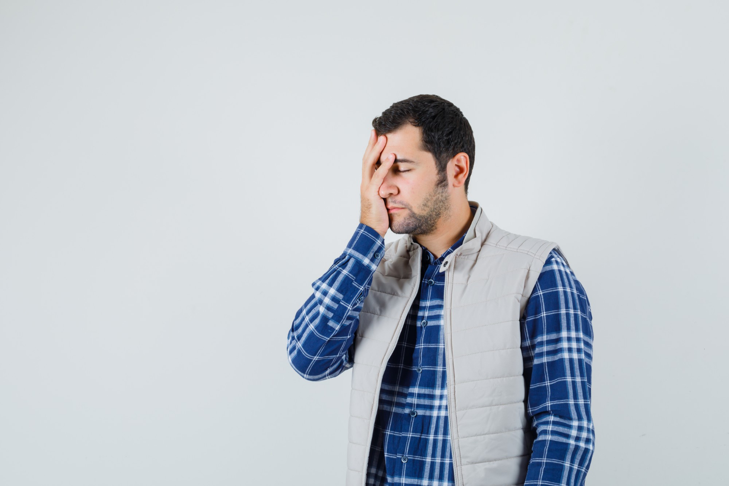 A distressed man | Source: Freepik
