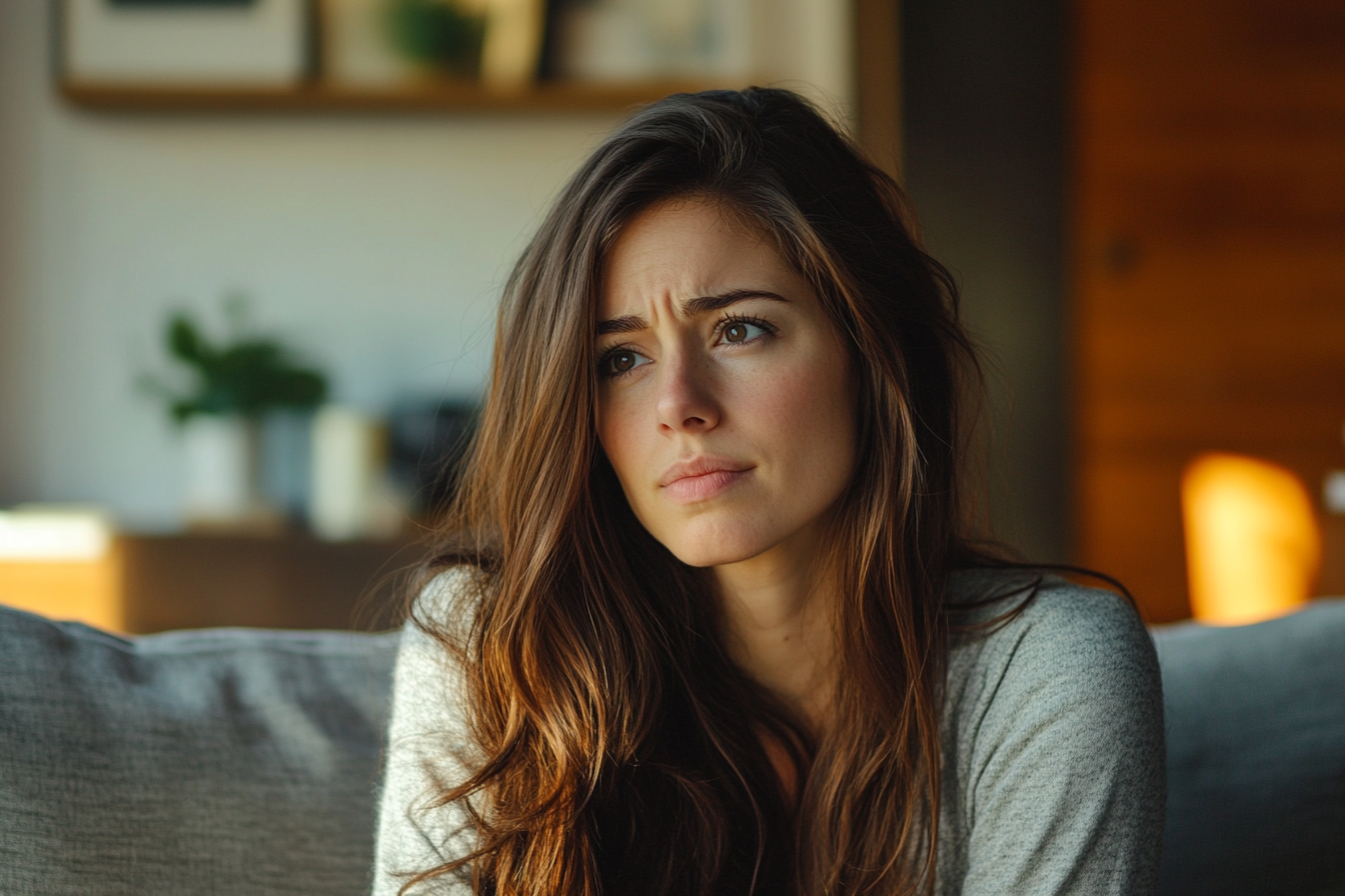 A woman who looks distressed | Source: No source