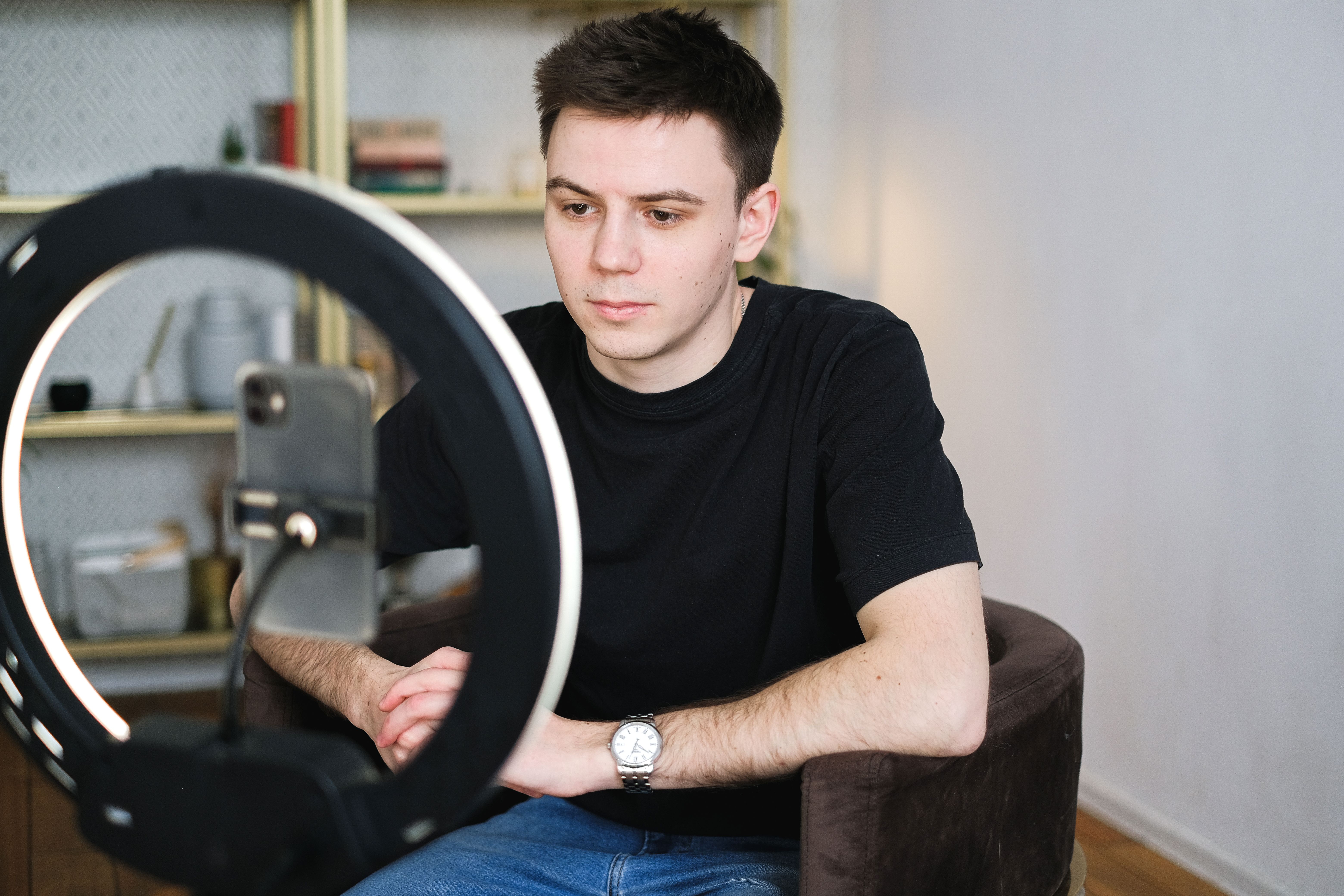5 Smart Ways to Grow a Following with Short-Form Video Content