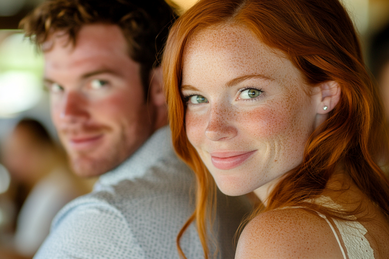 A couple looking happy | Source: no source