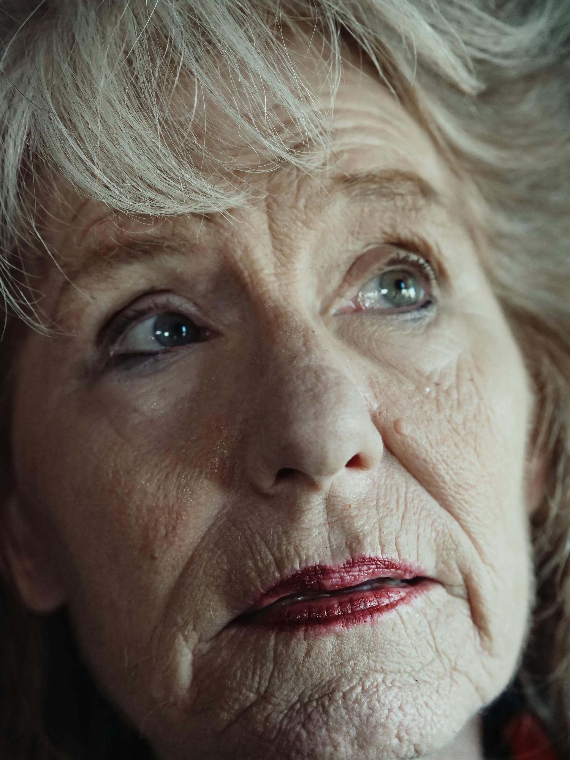 An older woman | Source: Pexels