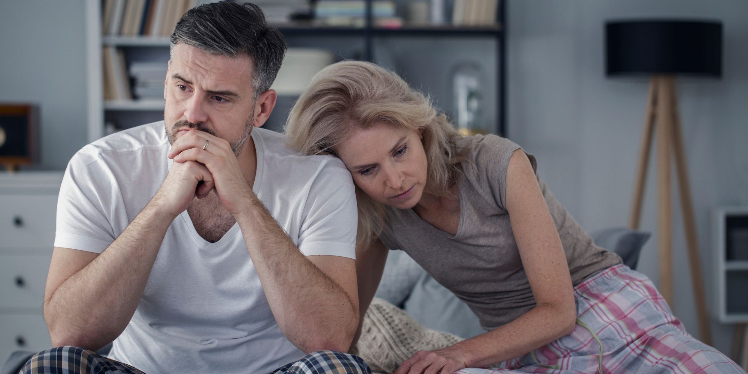 A sad couple | Source: Shutterstock
