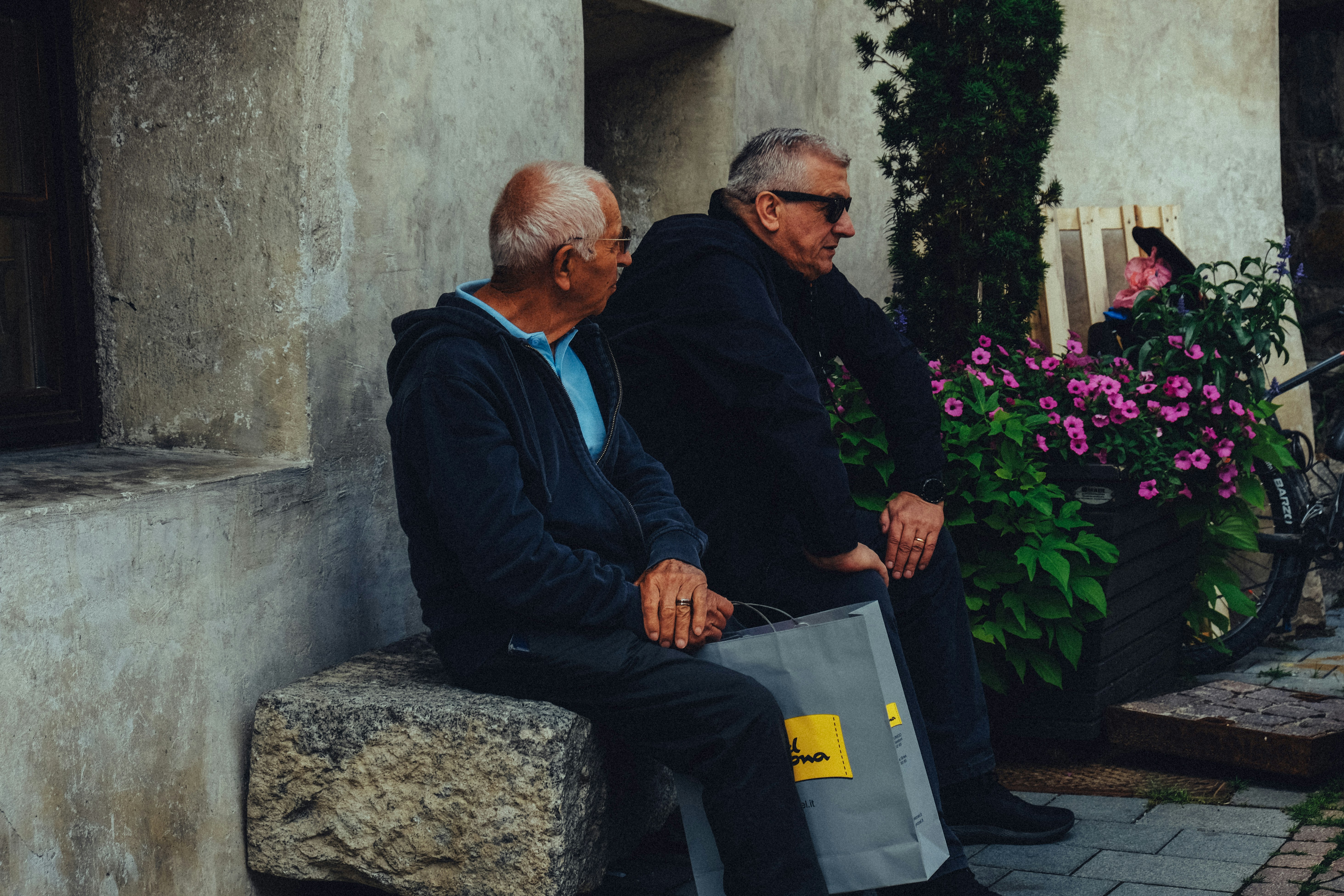 How to Build a Social Life After Relocating for Retirement