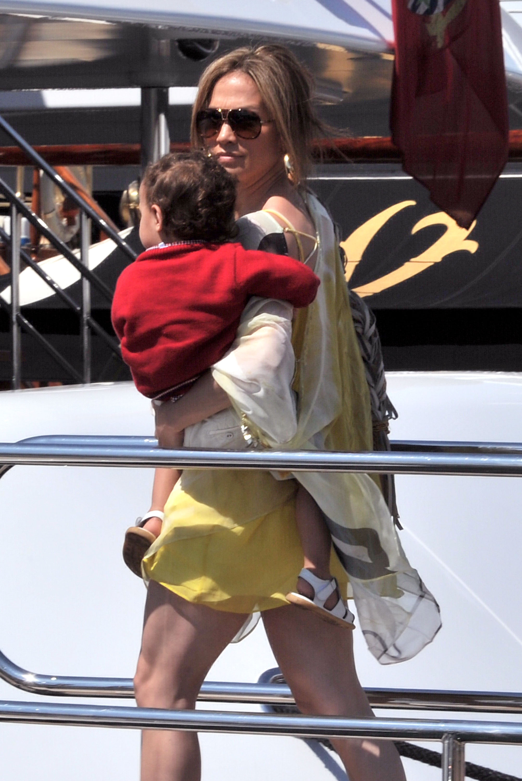 Jennifer Lopez is seen carrying Maximilian David Muniz during the 63rd Cannes Film Festival on May 23, 2010 | Source: Getty Images