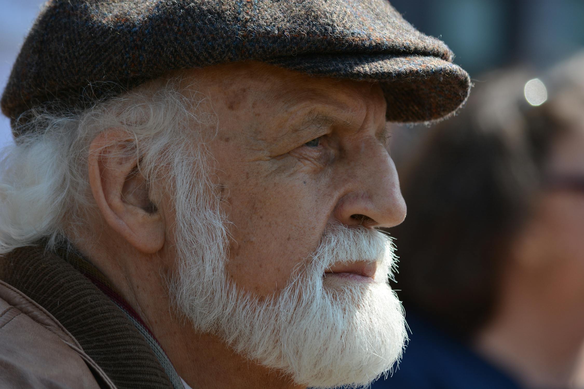 An elderly man with a beard | Source: Pexels