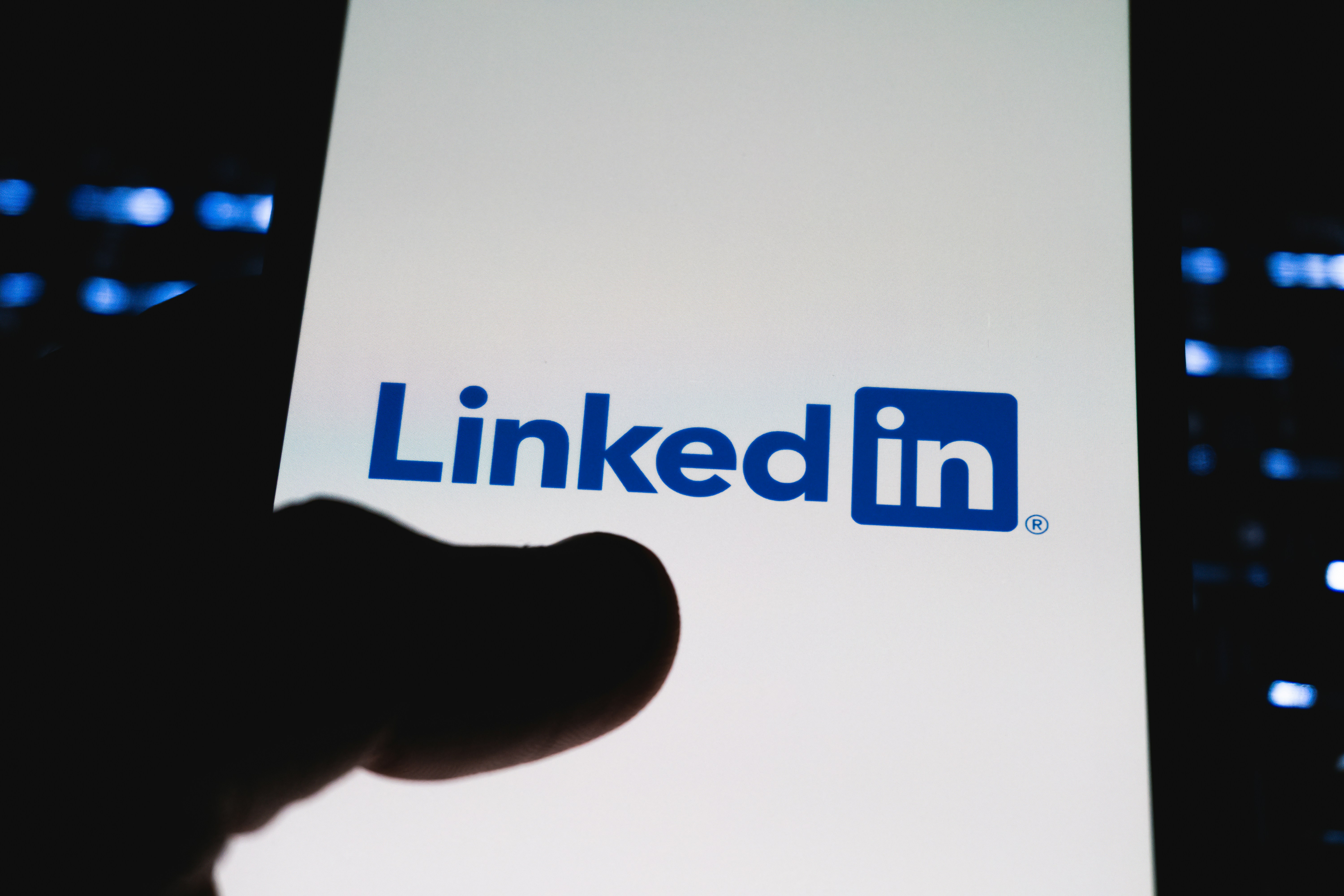 The Top Ways to Leverage LinkedIn for Growing Your Network