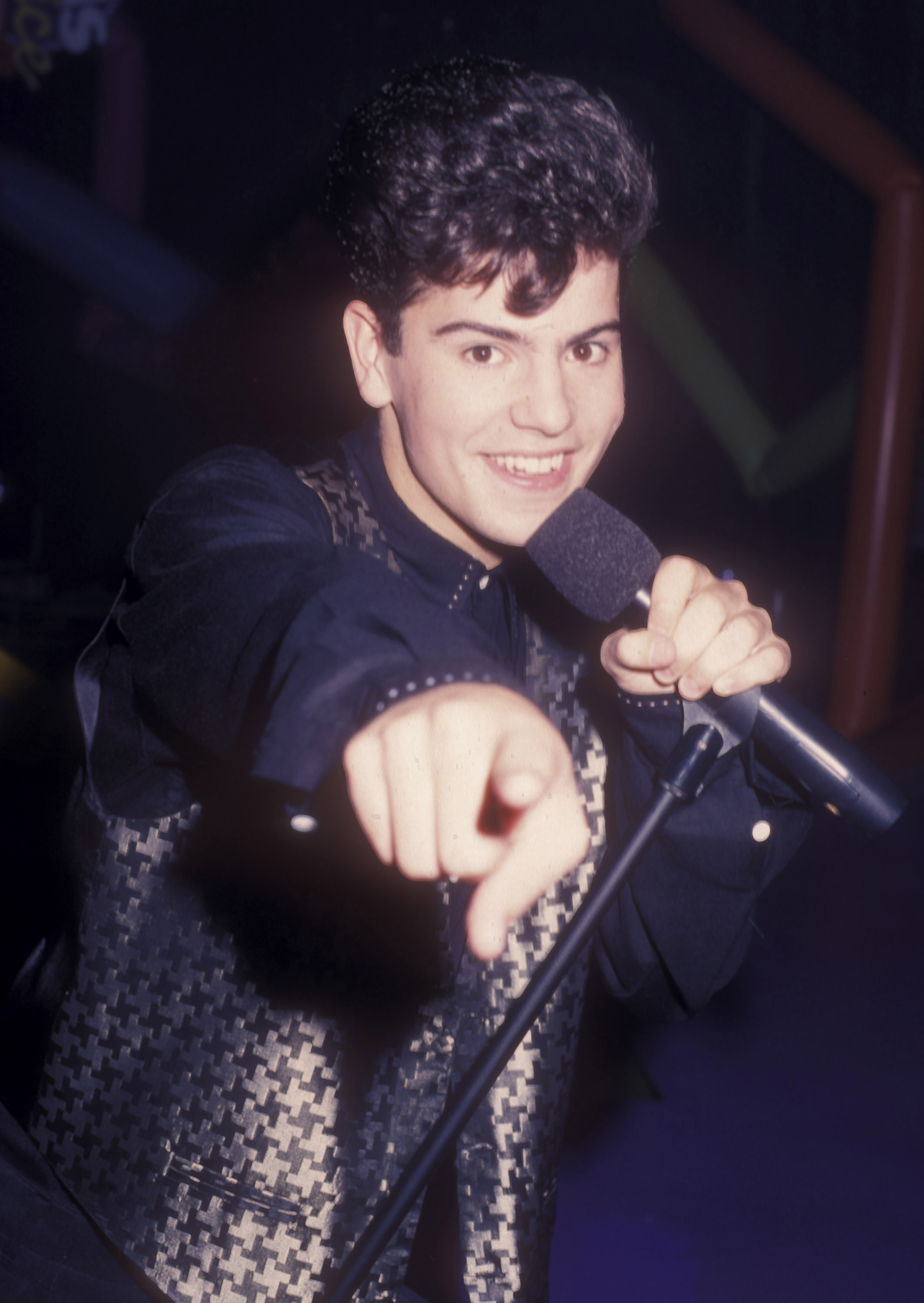Jordan Knight performing during the Kid's Choice Awards on June 23, 1989. | Source: Getty Images