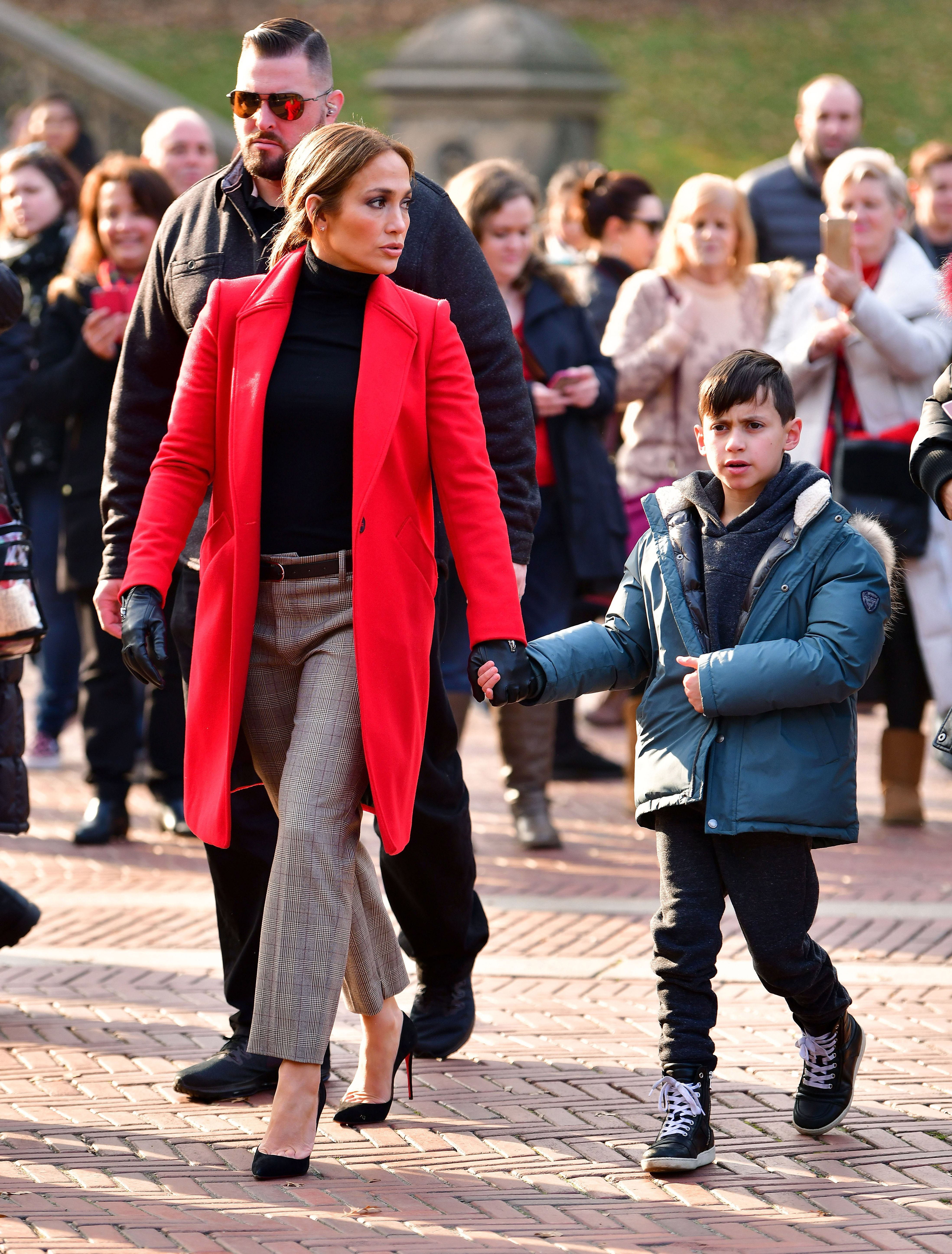 Jennifer Lopez and Maximilian Muniz seen on location for "Second Act" in Central Park on December 4, 2017 | Source: Getty Images