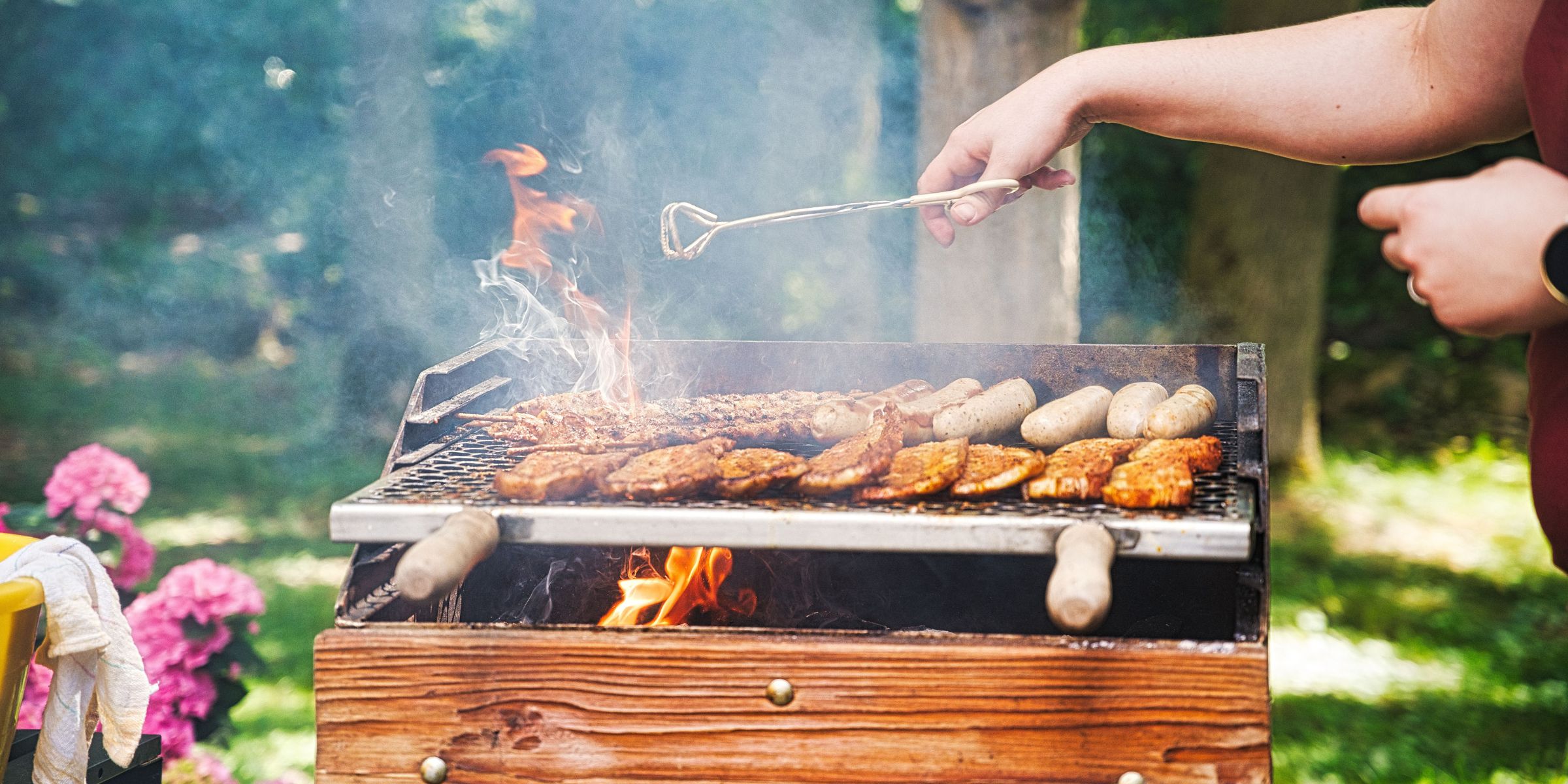 A person at a barbecue | Source: Pexels