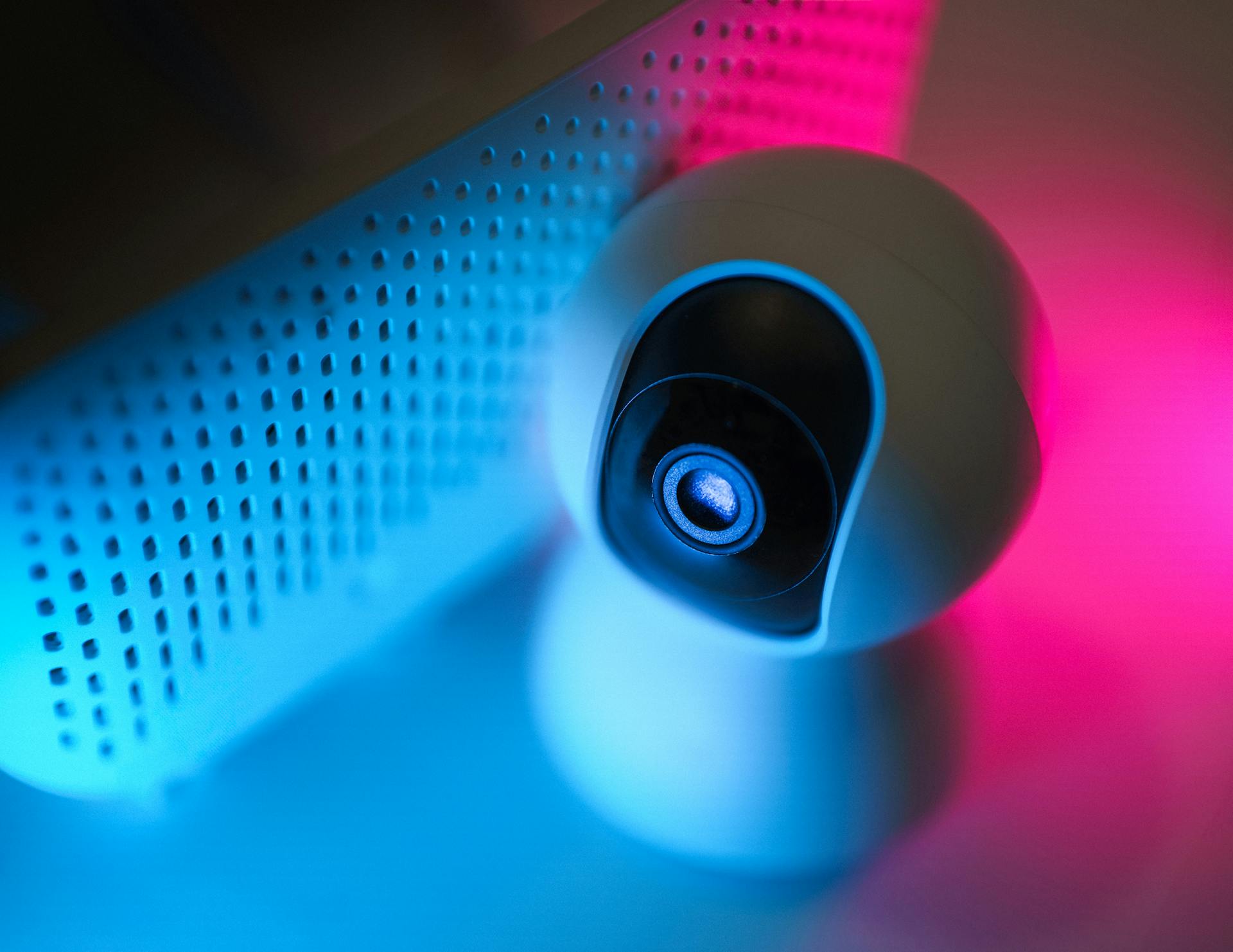 A small camera | Source: Pexels