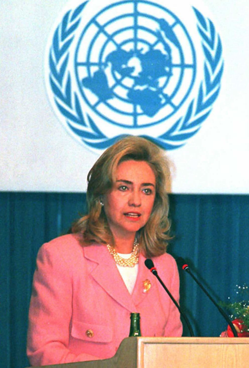 Former U.S. First Lady Hillary Clinton speaking at the "Women and Health" seminar in Beijing, China on September 5, 1995. | Source: Getty Images