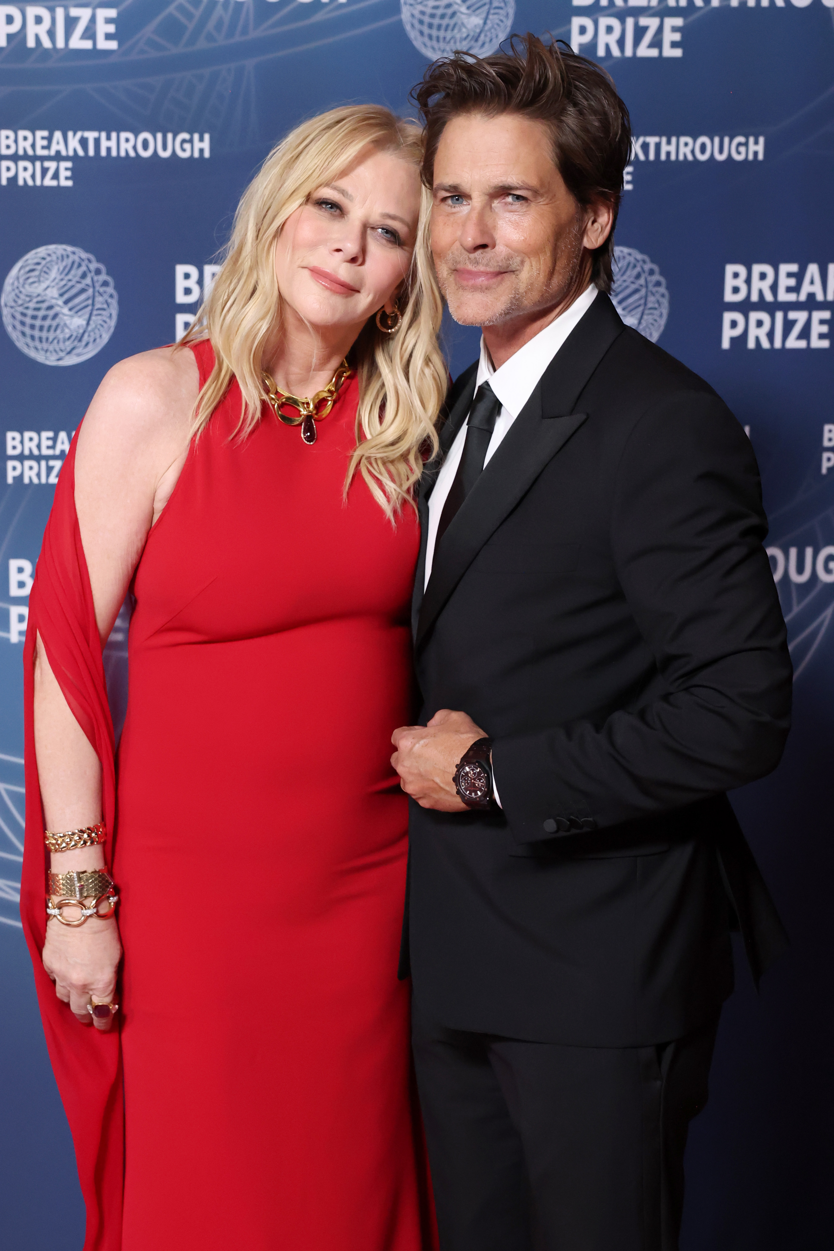 Sheryl Berkoff and Rob Lowe attend the 11th Breakthrough Prize Ceremony at Barker Hangar on April 5, 2025, in Santa Monica, California. | Source: Getty Images