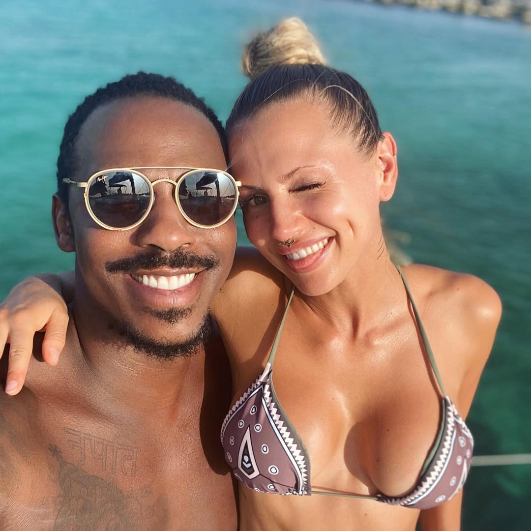 Mehcad and Frida Brooks from a post dated October 25, 2020. | Source: Instagram/iamfridabrooks