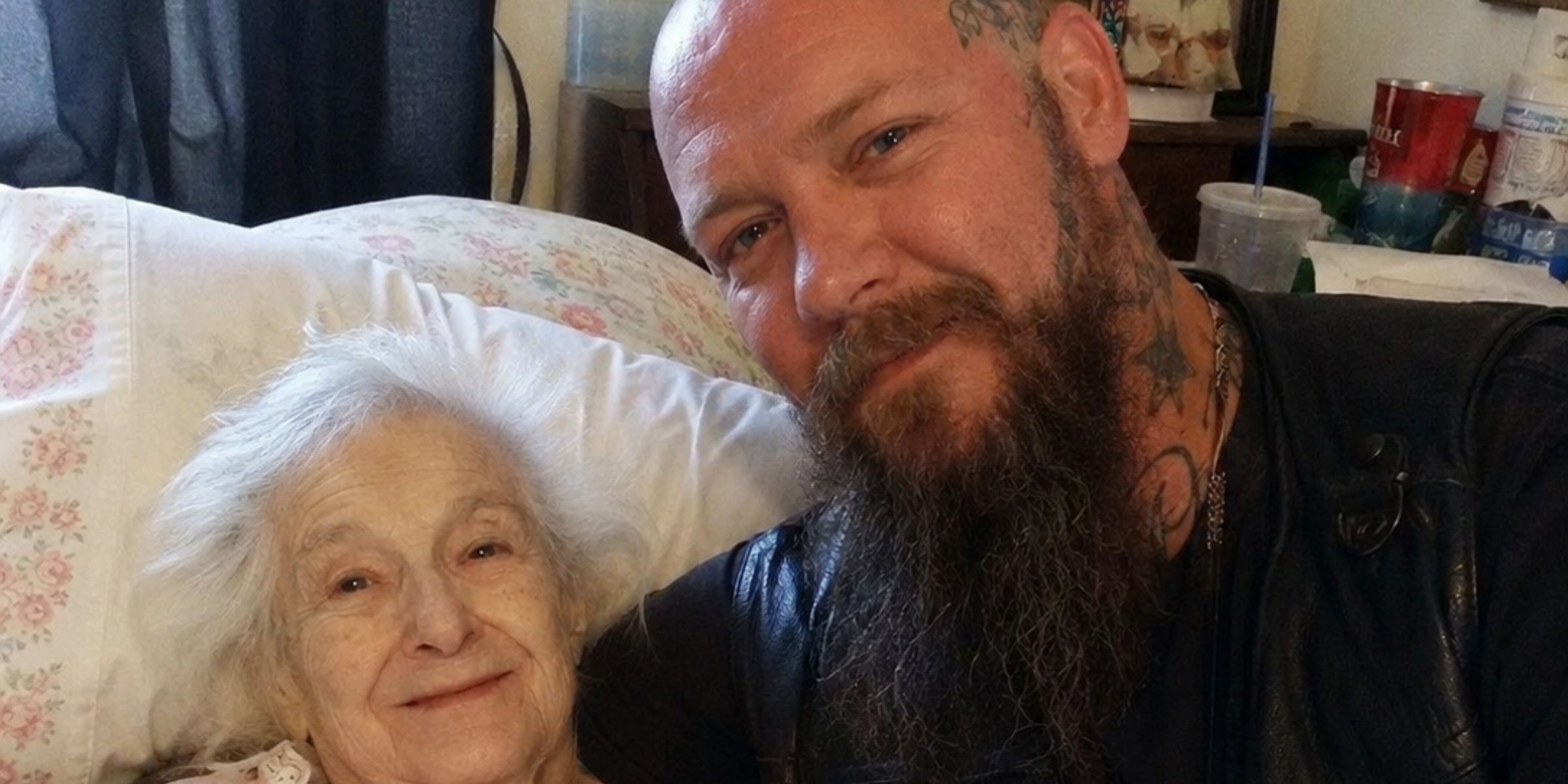 A man and his mother | Source: No source