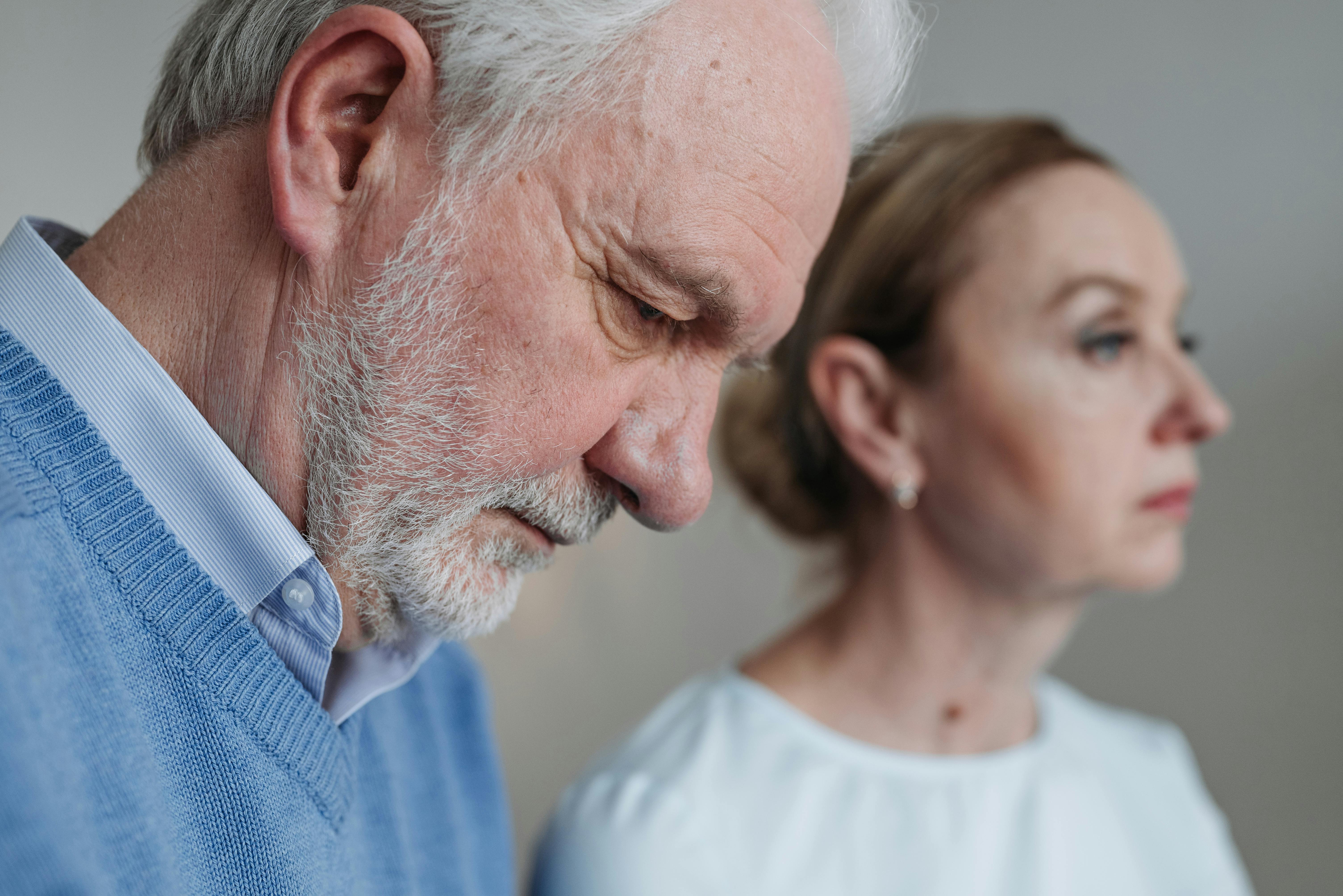 A serious couple | Source: Pexels