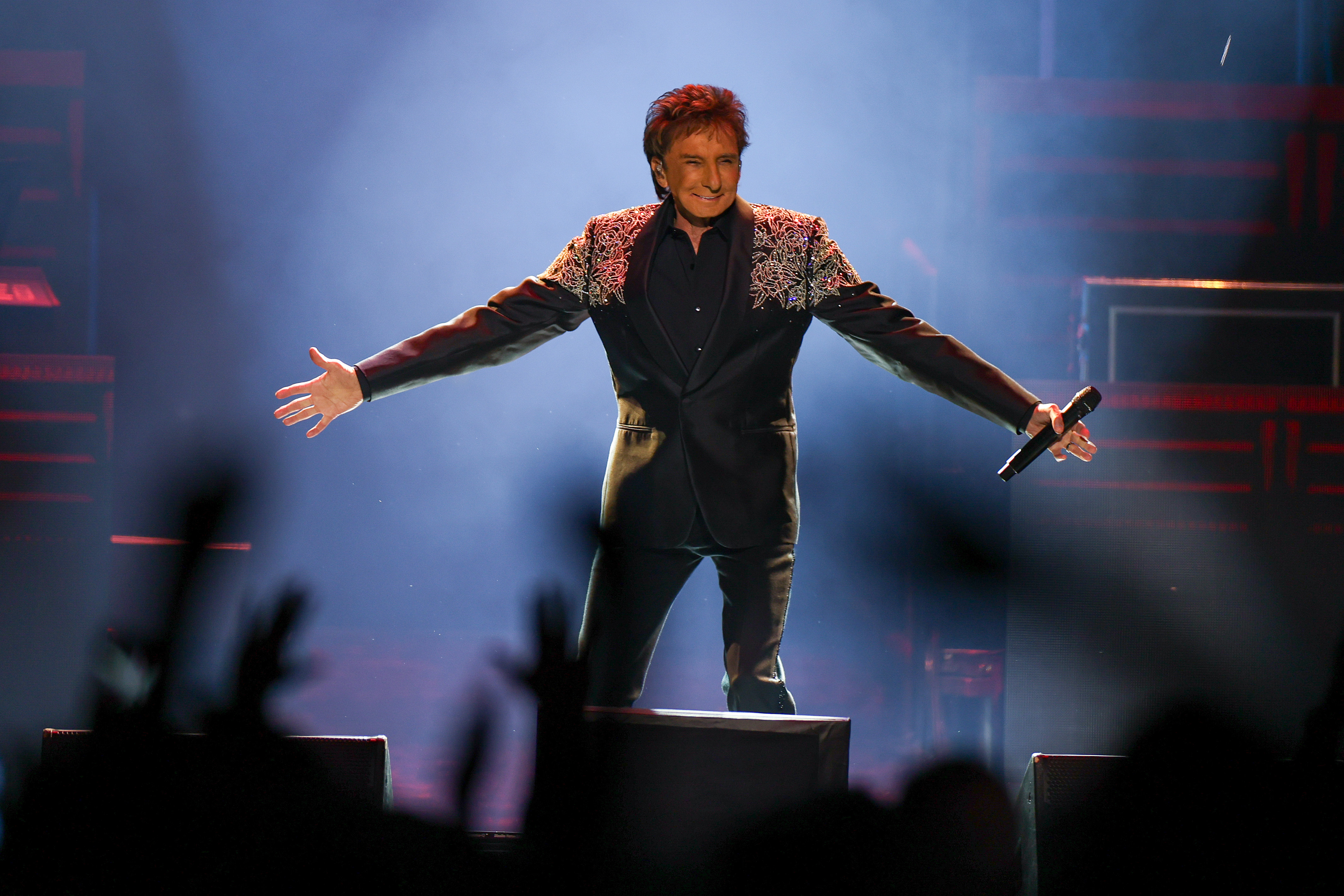 Barry Manilow during the "Manilow: The Last Seattle Concert" at Climate Pledge Arena in Seattle, Washington on July 12, 2025 | Source: Getty Images